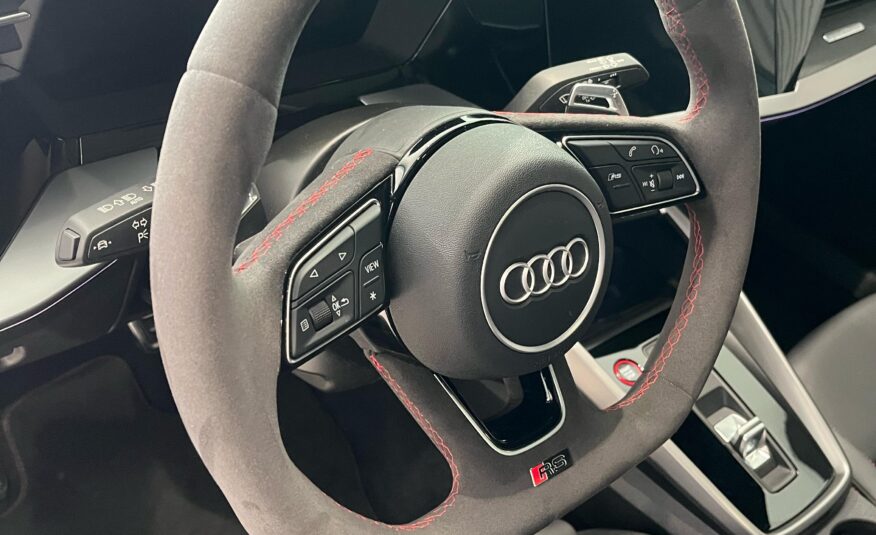 AUDI – A3 RS3 Sportback TFSI 294kW quattro S tron
