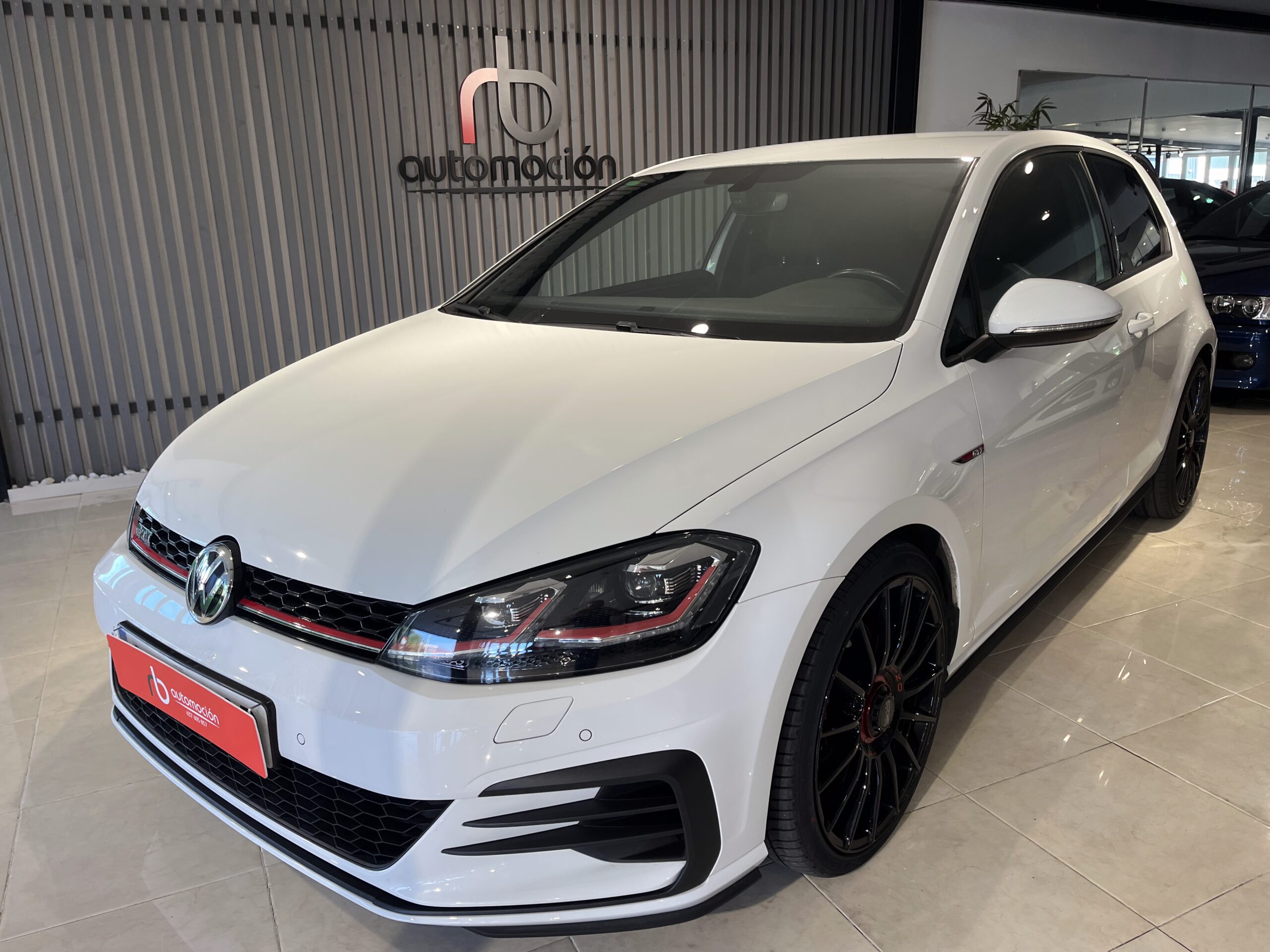 Volkswagen Gti 7.5 230cv