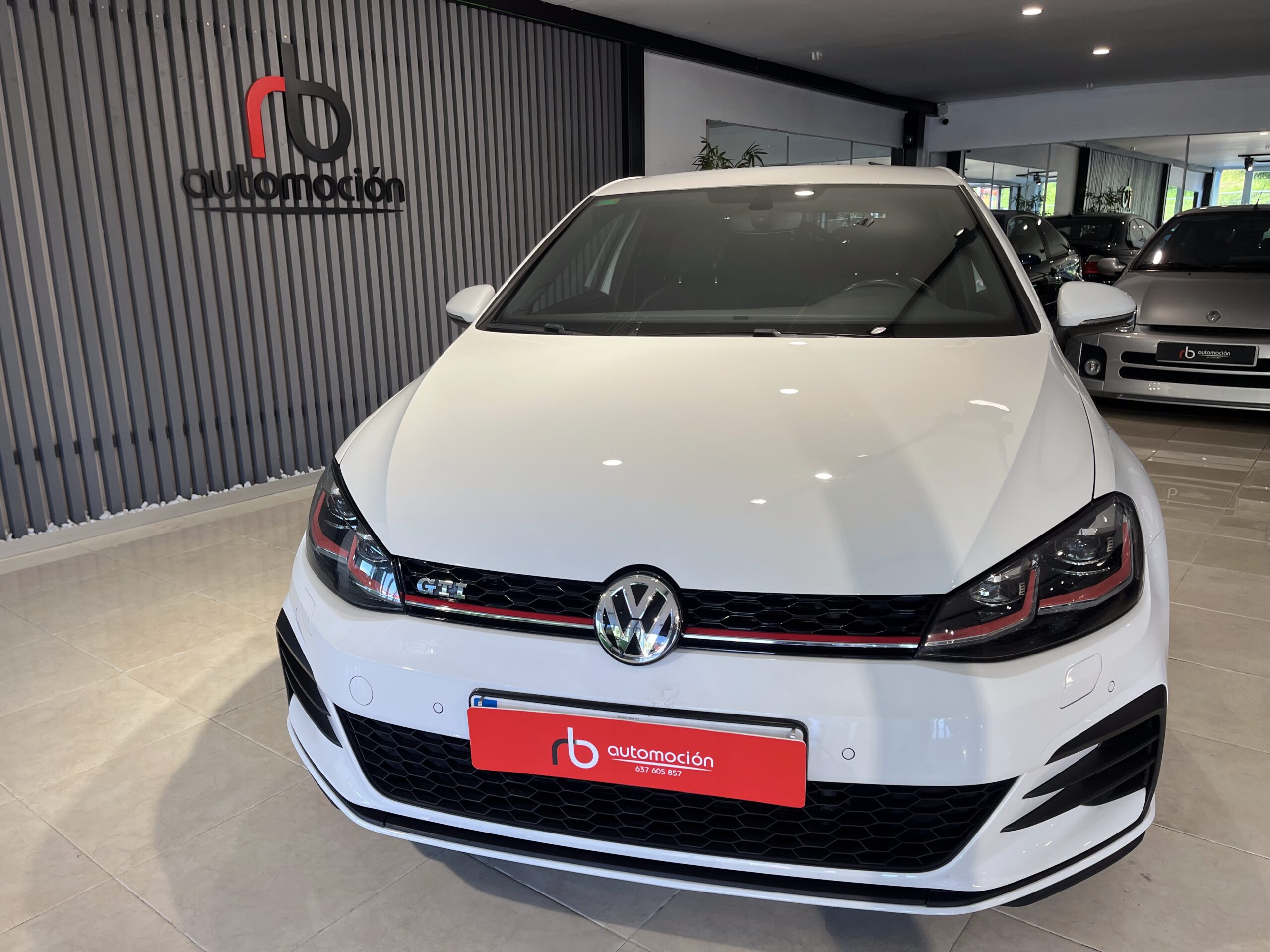 Volkswagen Gti 7.5 230cv