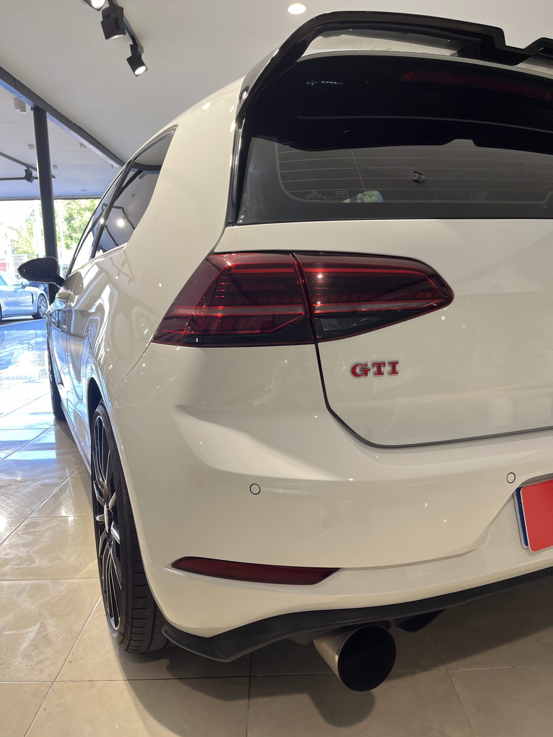 Volkswagen Gti 7.5 230cv