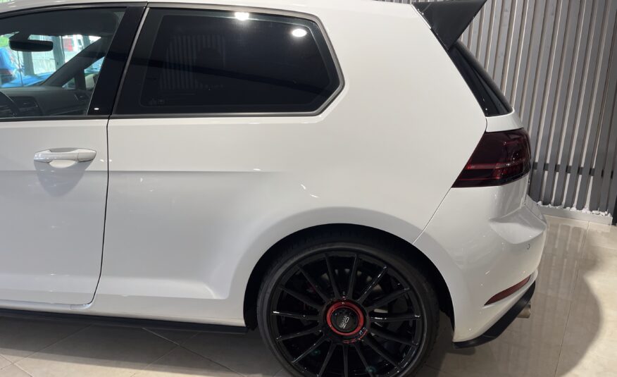 Volkswagen Gti 7.5 230cv