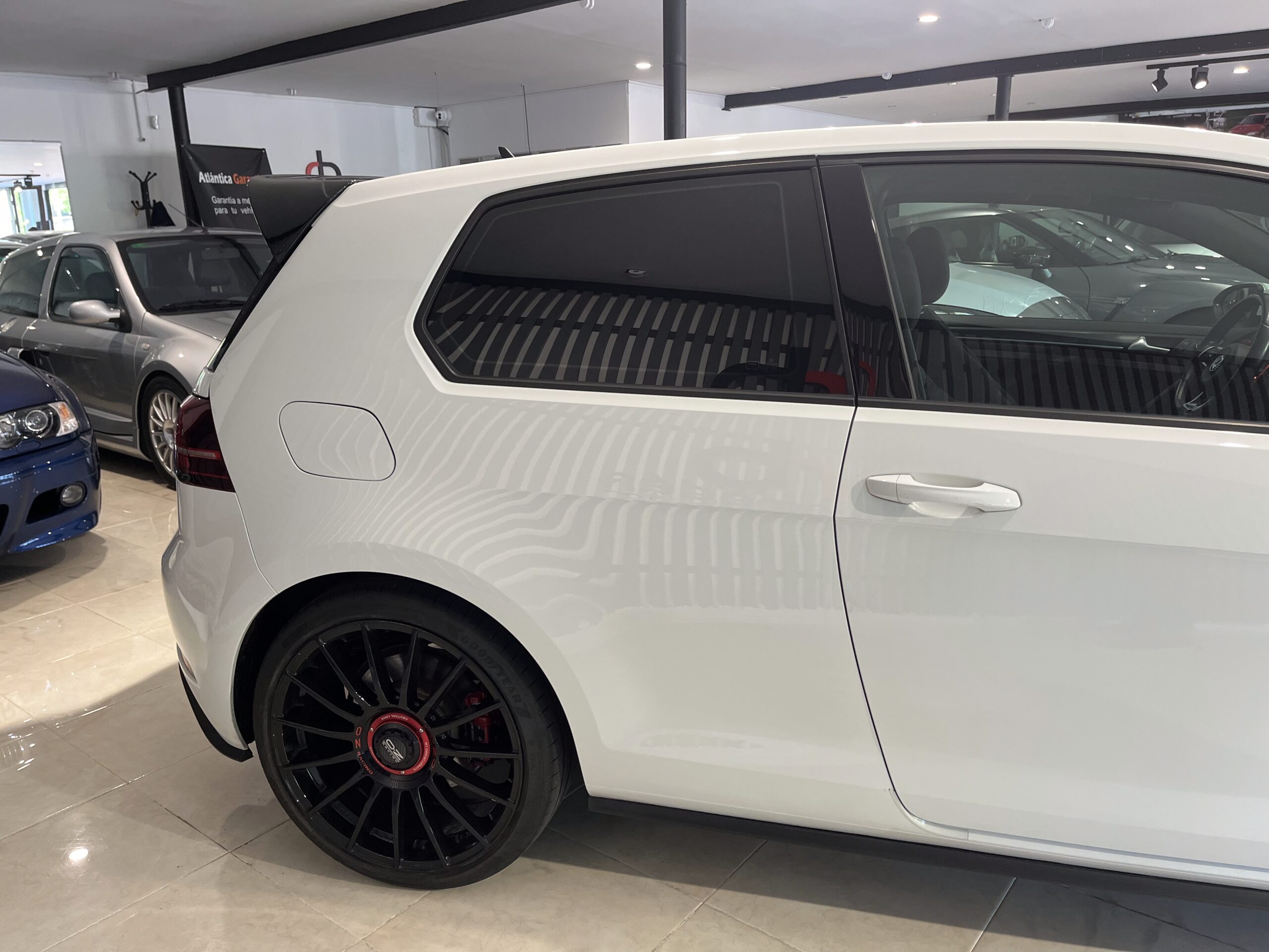 Volkswagen Gti 7.5 230cv