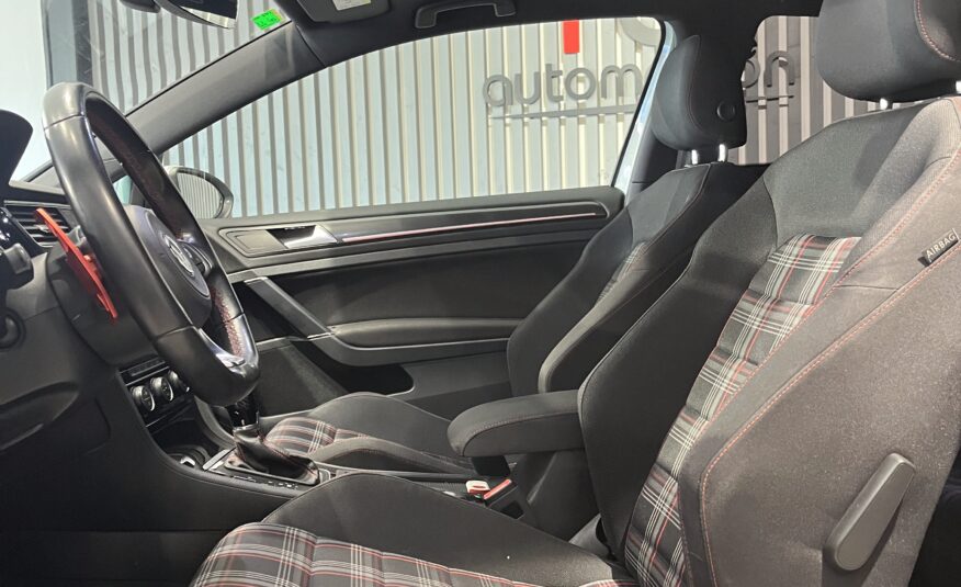 Volkswagen Gti 7.5 230cv