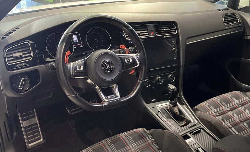 Volkswagen Gti 7.5 230cv