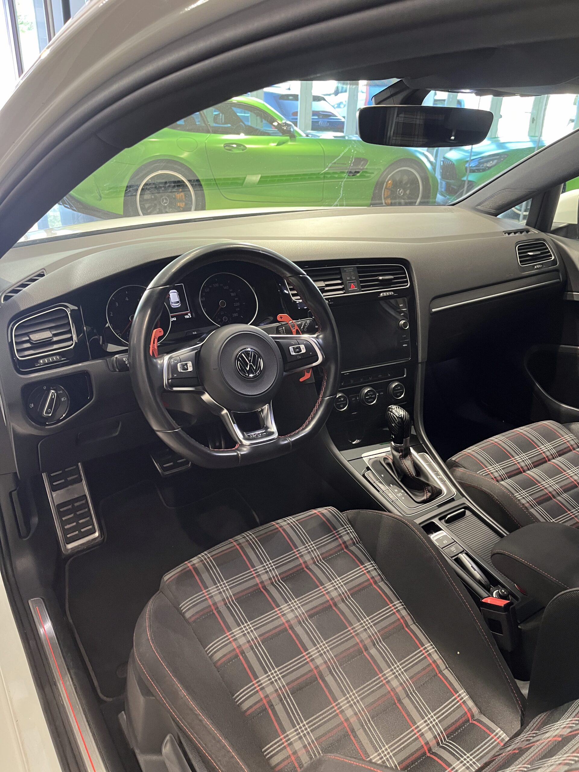 Volkswagen Gti 7.5 230cv