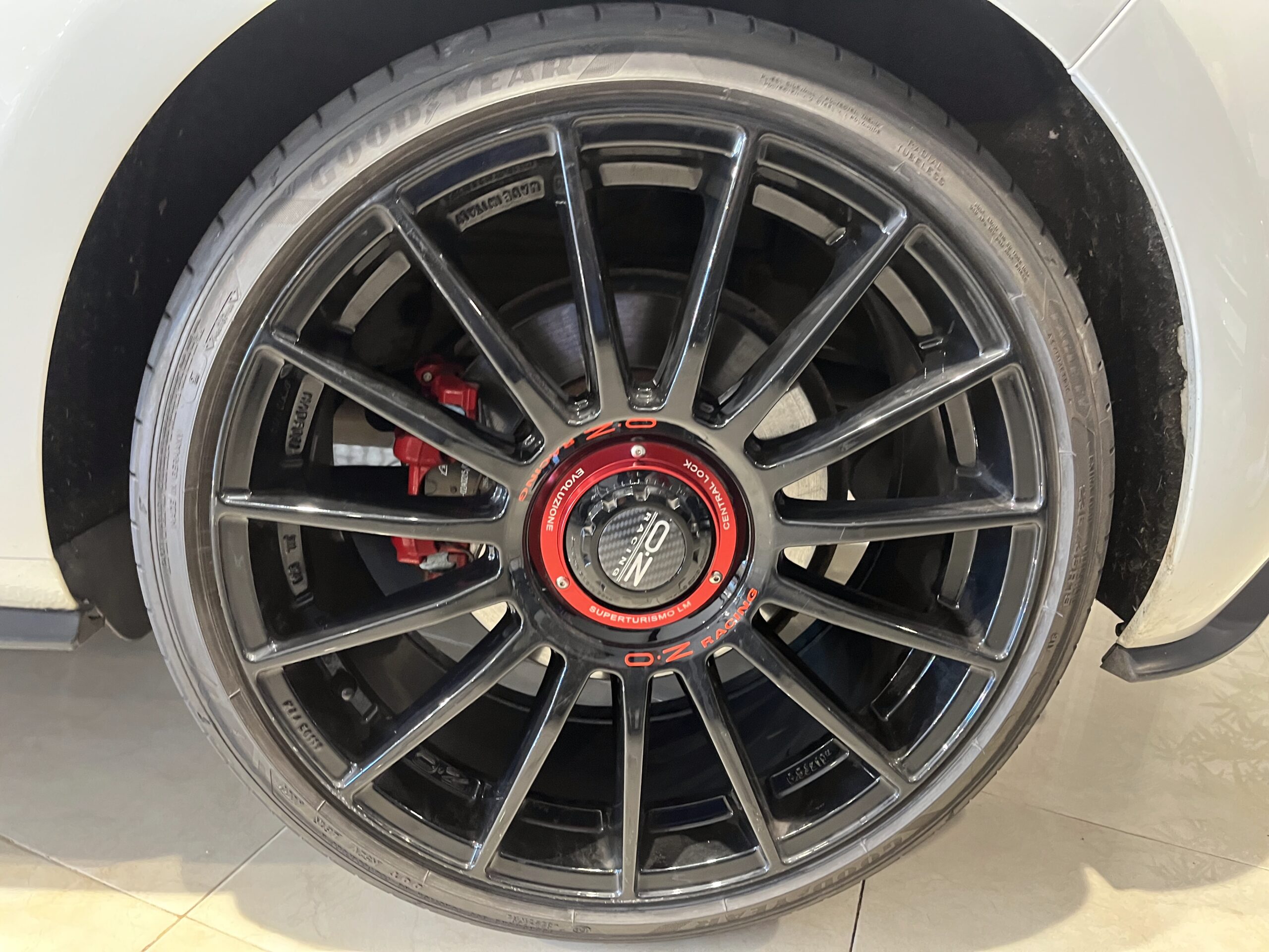 Volkswagen Gti 7.5 230cv