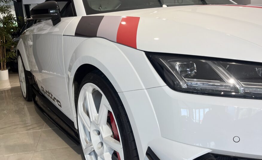AUDI TT RS TFSI 2022