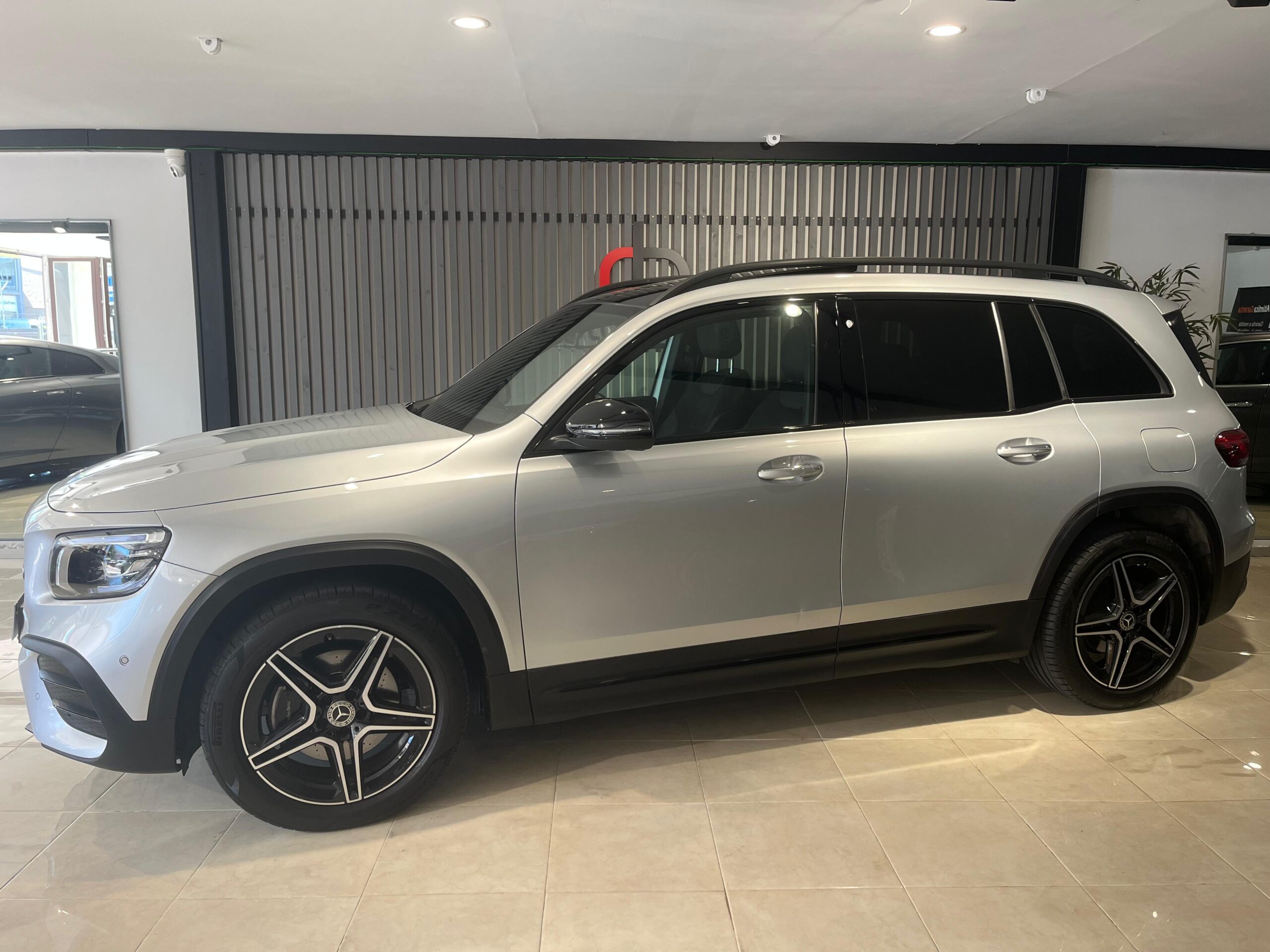 MERCEDES-BENZ GLB 2.0 GLB 200 D DCT