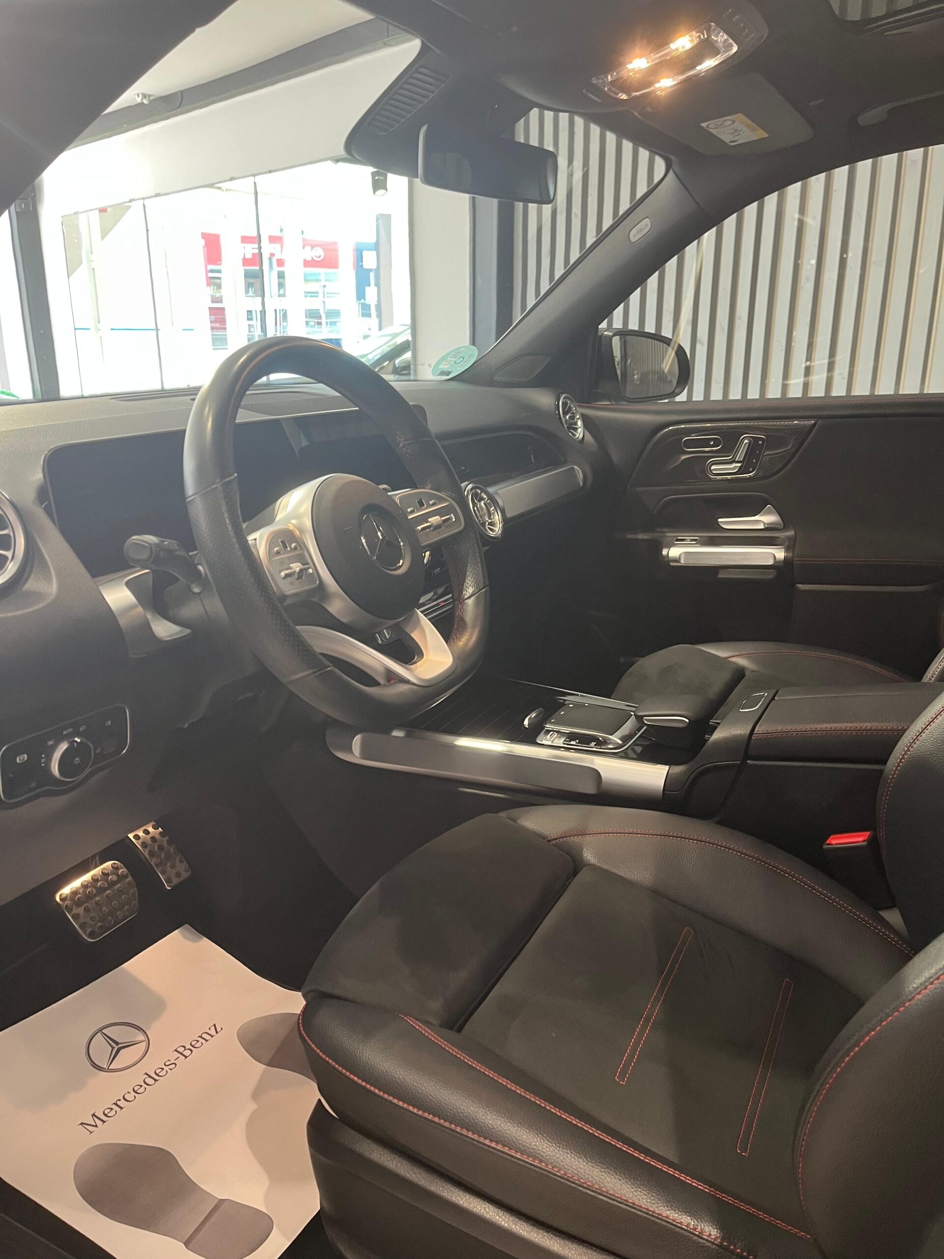 MERCEDES-BENZ GLB 2.0 GLB 200 D DCT