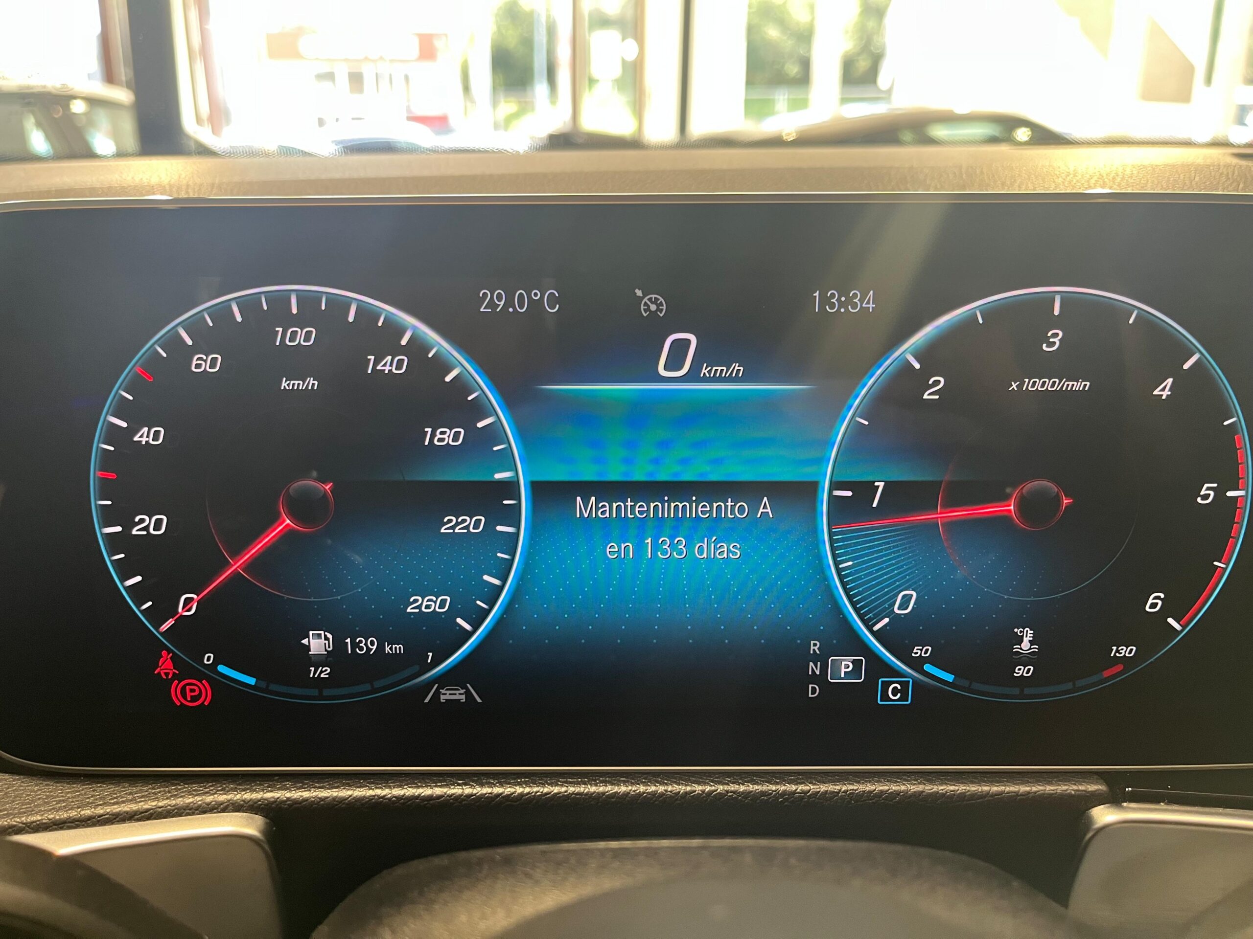 MERCEDES-BENZ GLB 2.0 GLB 200 D DCT