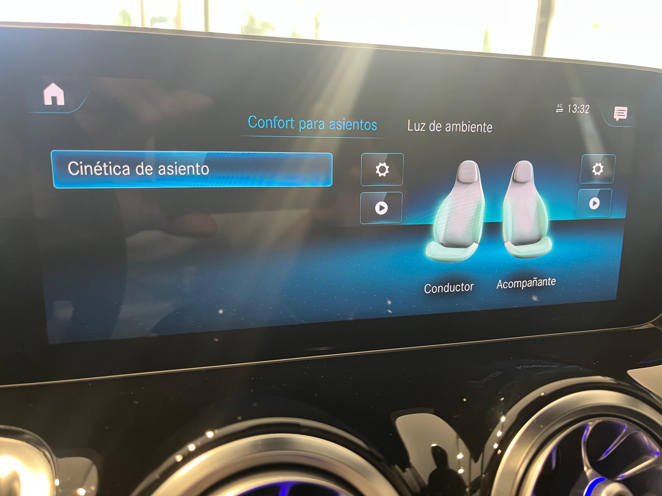 MERCEDES-BENZ GLB 2.0 GLB 200 D DCT