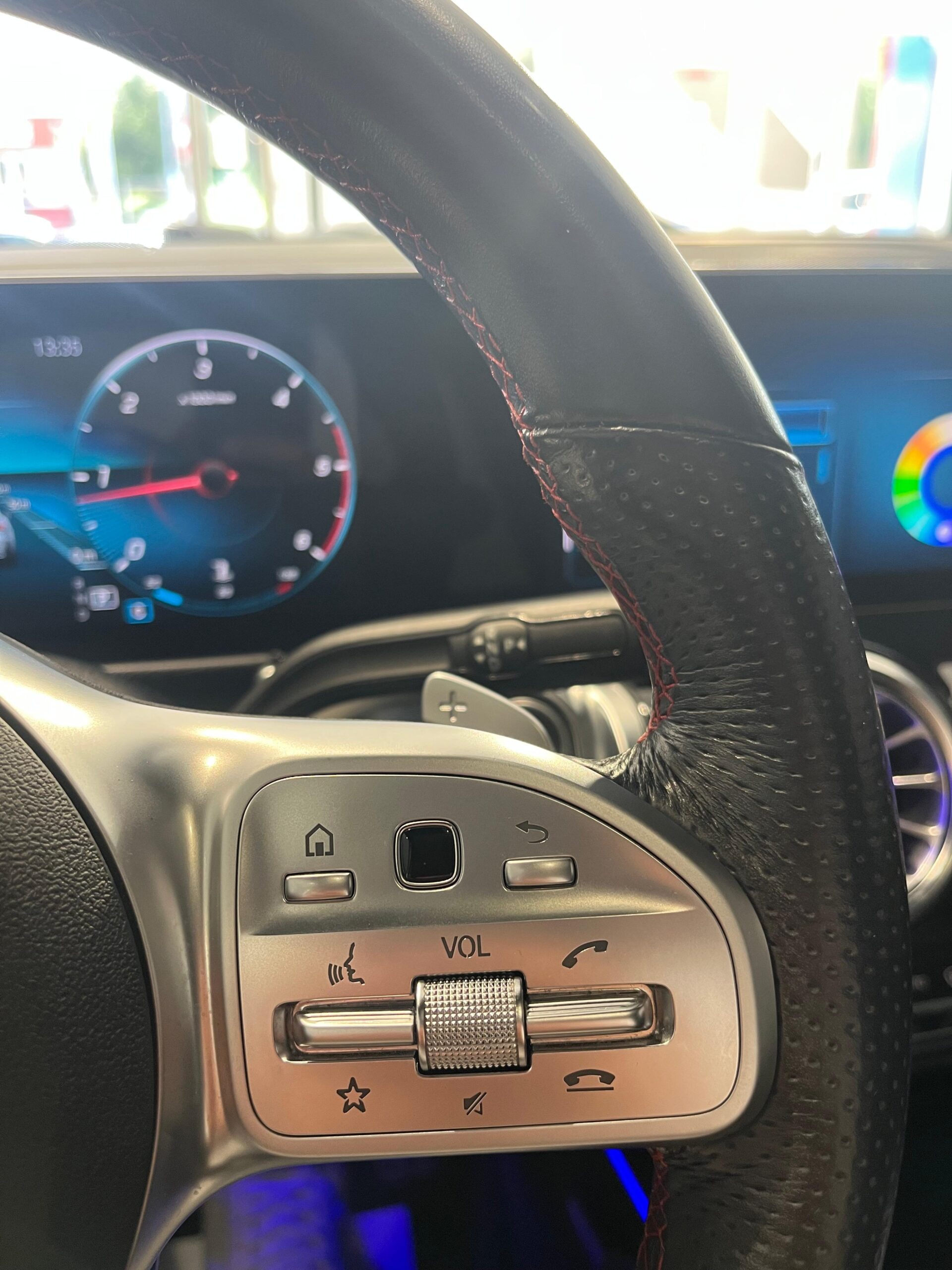 MERCEDES-BENZ GLB 2.0 GLB 200 D DCT