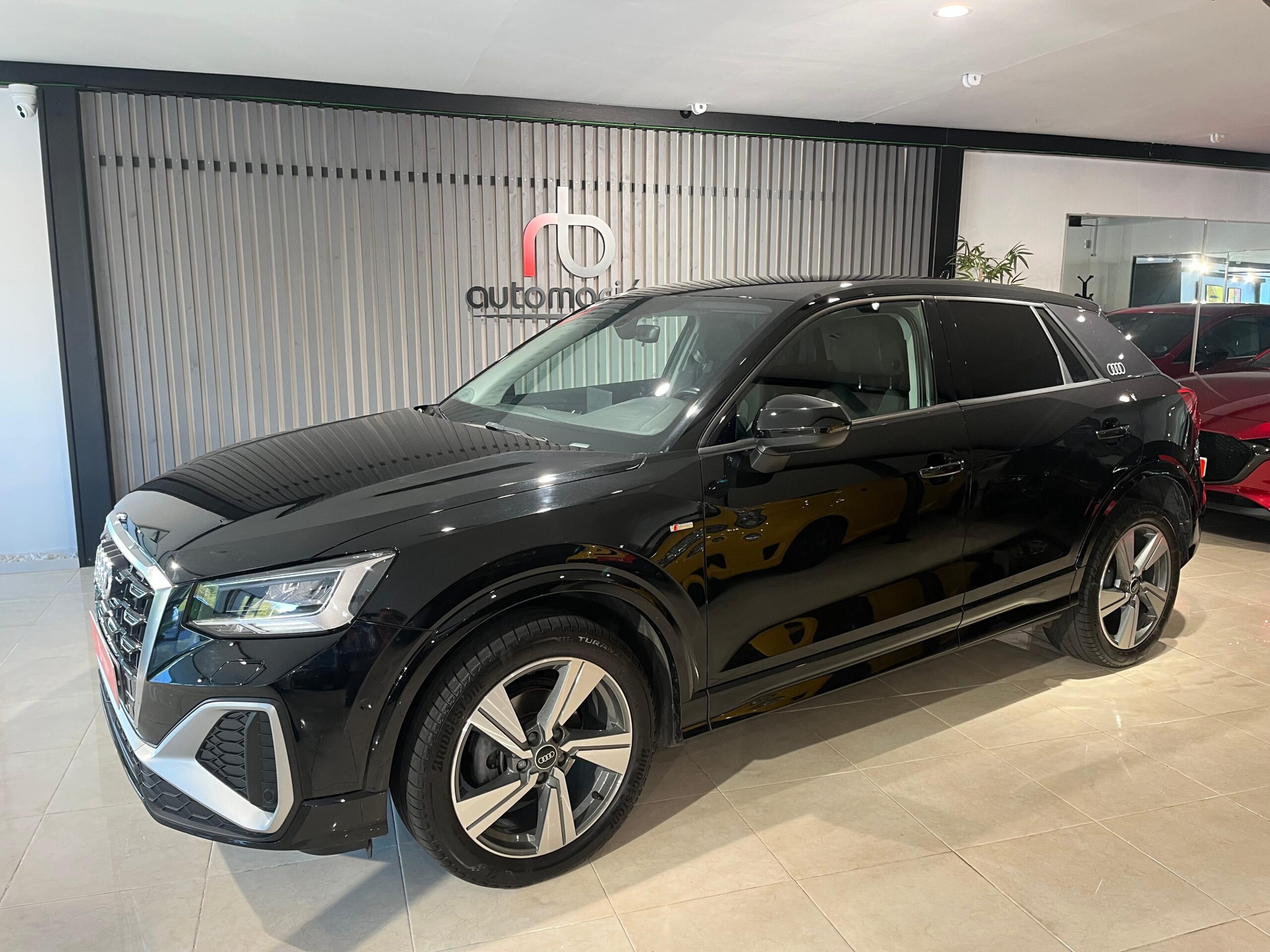 AUDI Q2 S line 30 TDI