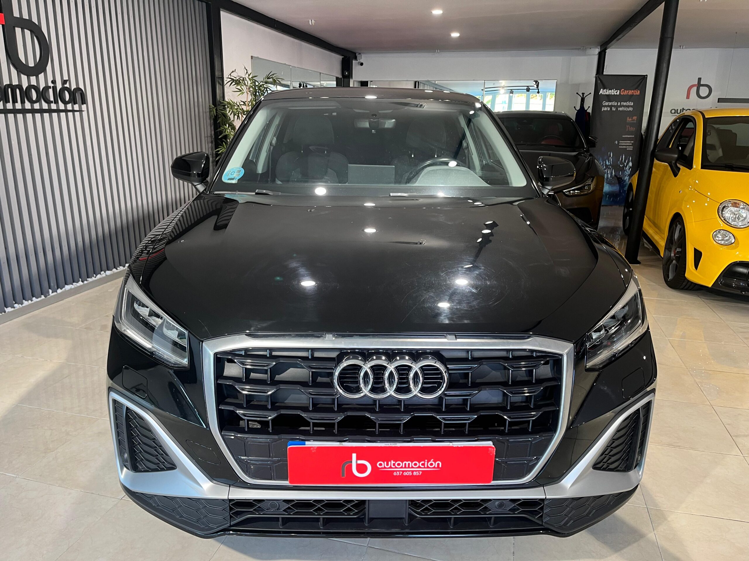 AUDI Q2 S line 30 TDI