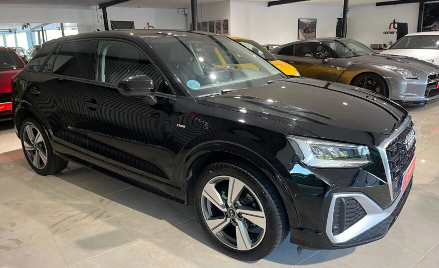 AUDI Q2 S line 30 TDI