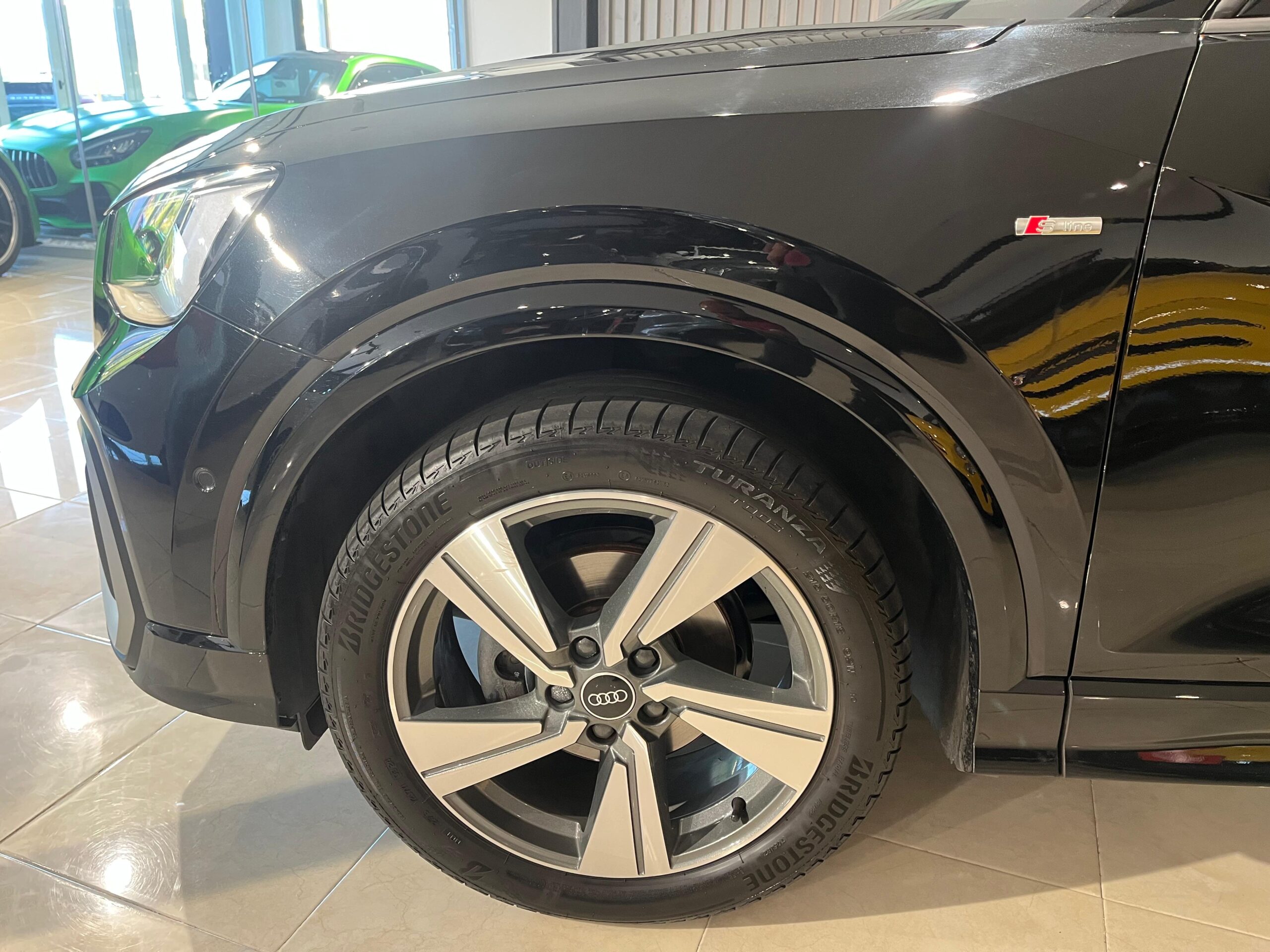 AUDI Q2 S line 30 TDI