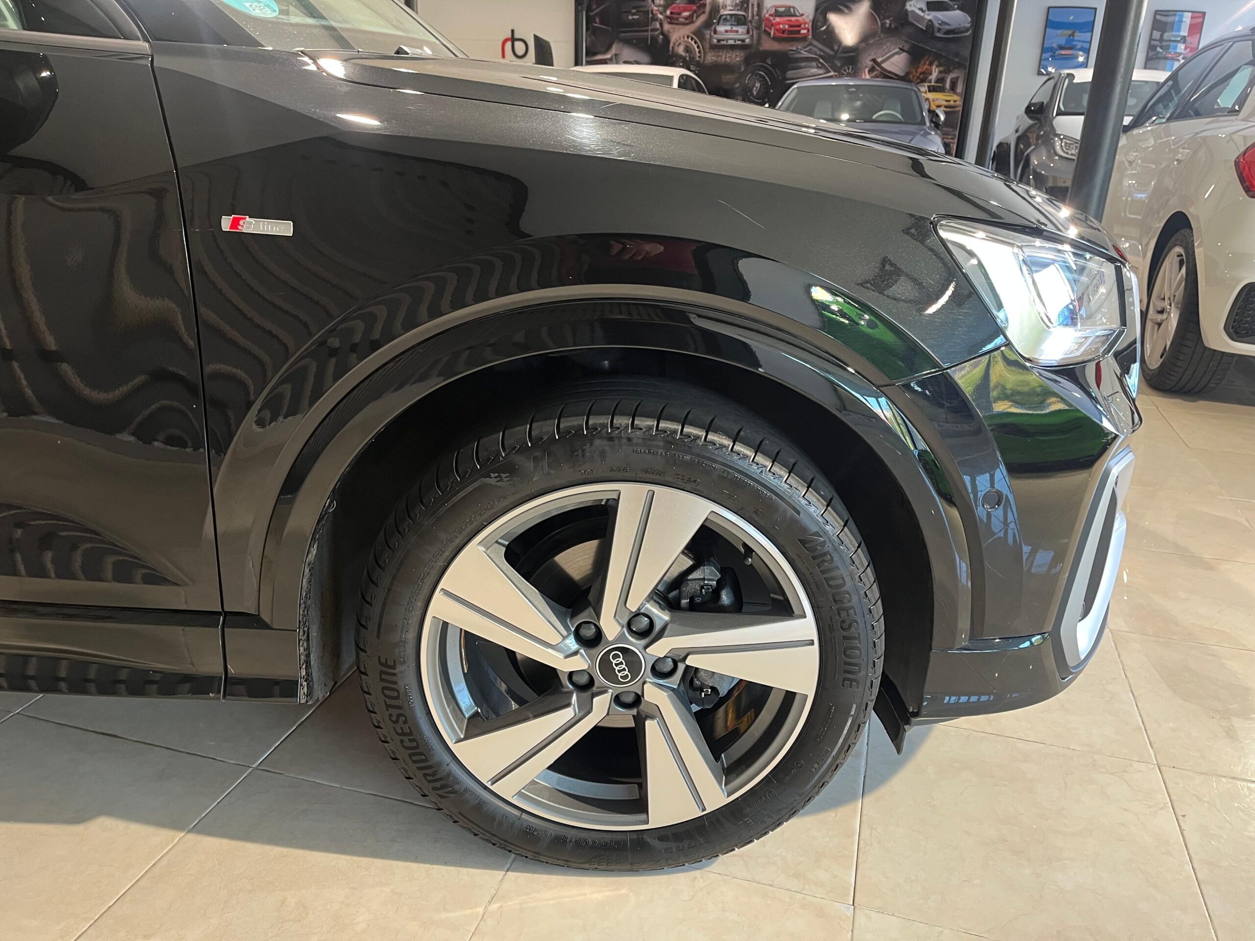 AUDI Q2 S line 30 TDI