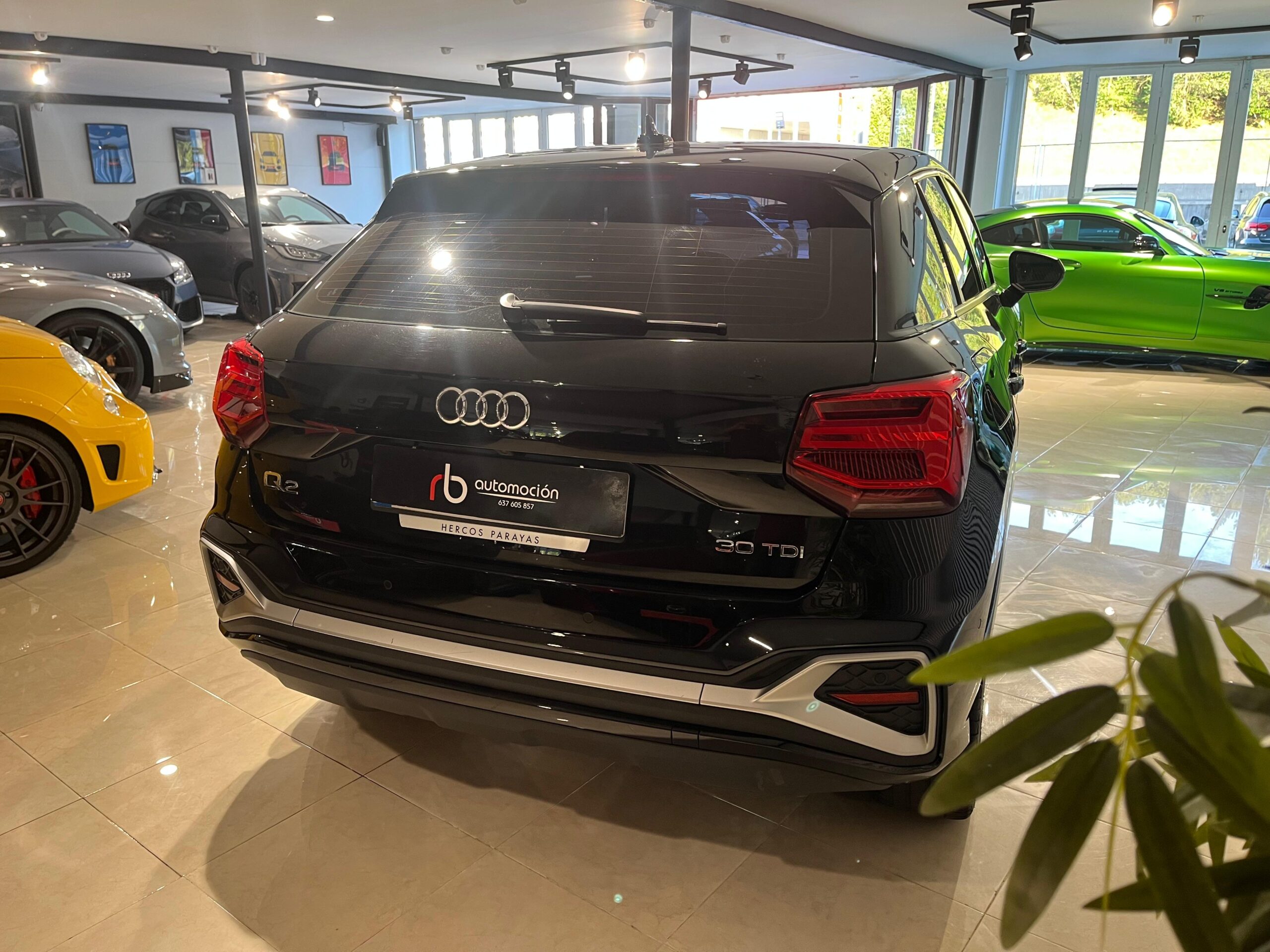 AUDI Q2 S line 30 TDI