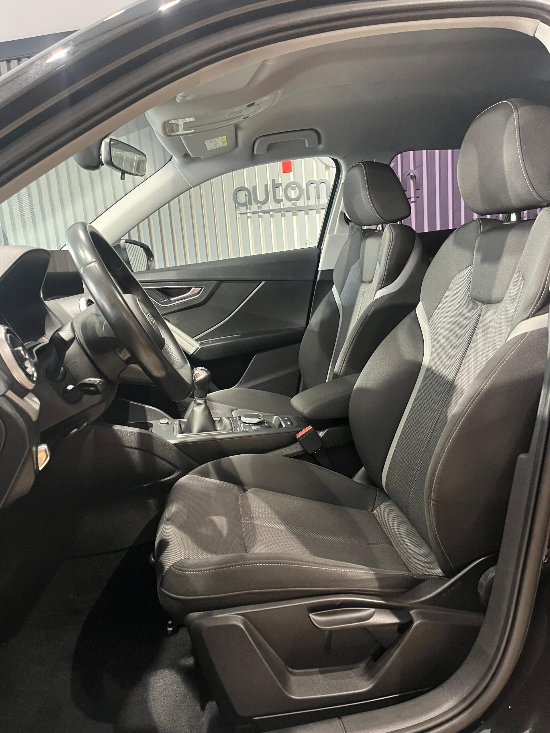 AUDI Q2 S line 30 TDI