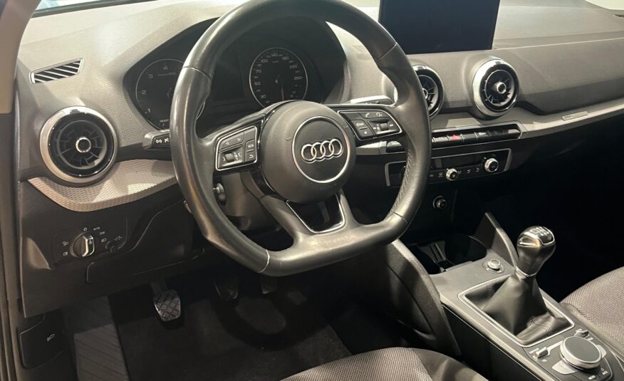 AUDI Q2 S line 30 TDI