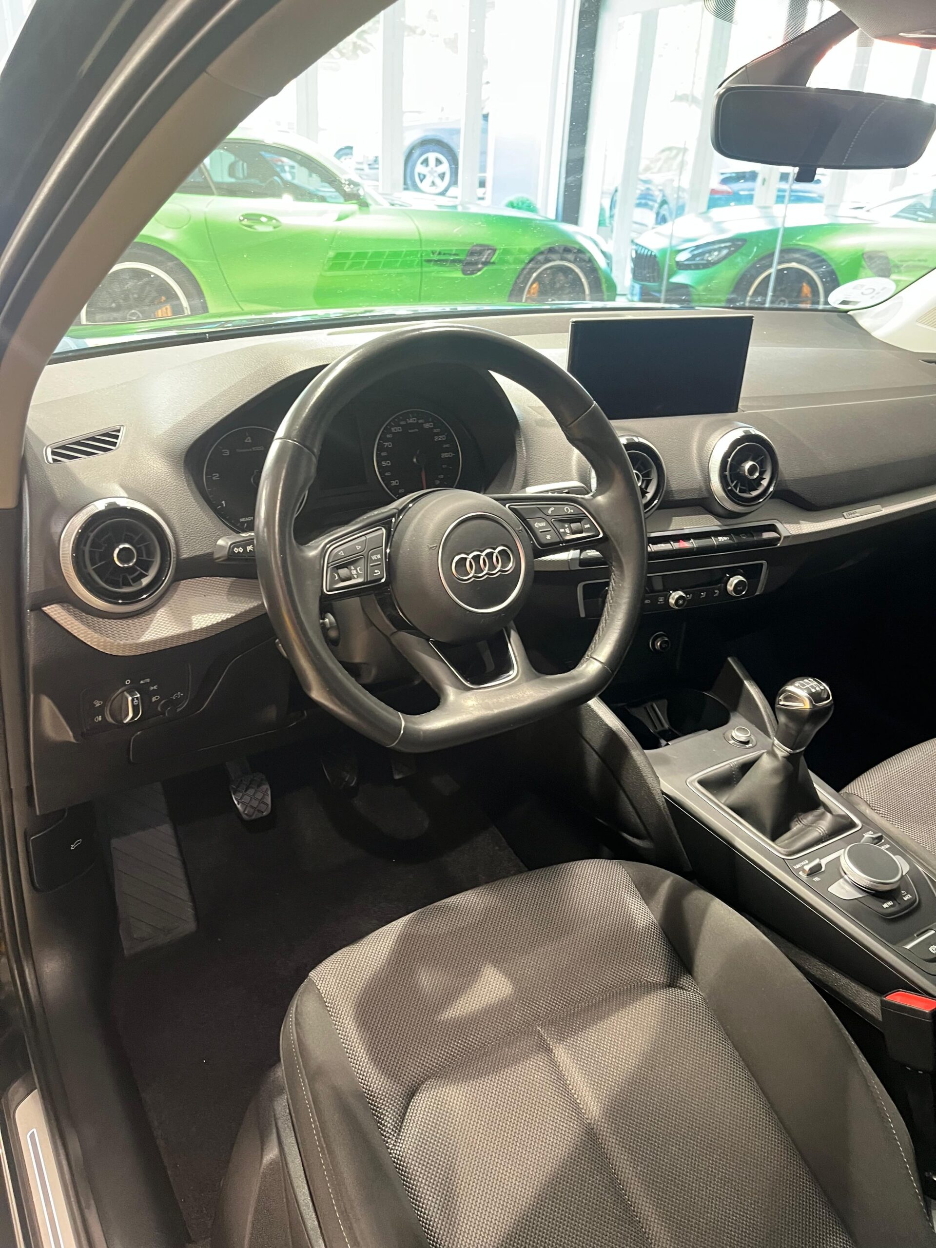 AUDI Q2 S line 30 TDI