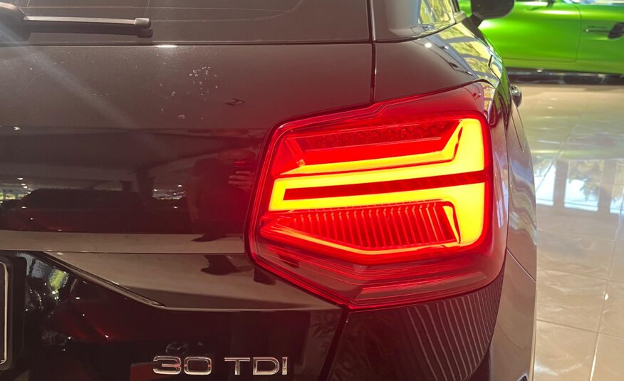 AUDI Q2 S line 30 TDI