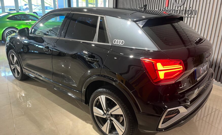 AUDI Q2 S line 30 TDI