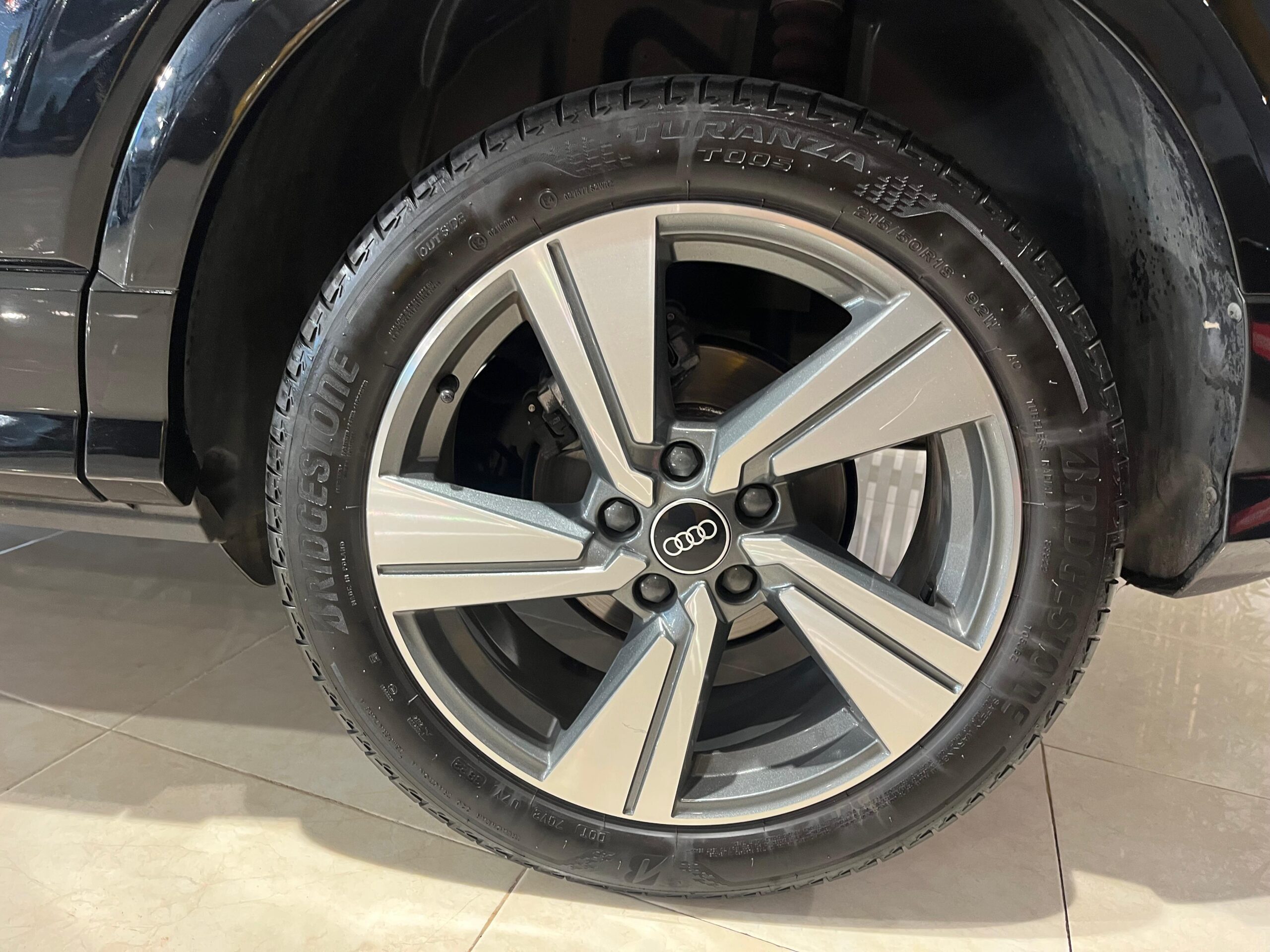 AUDI Q2 S line 30 TDI