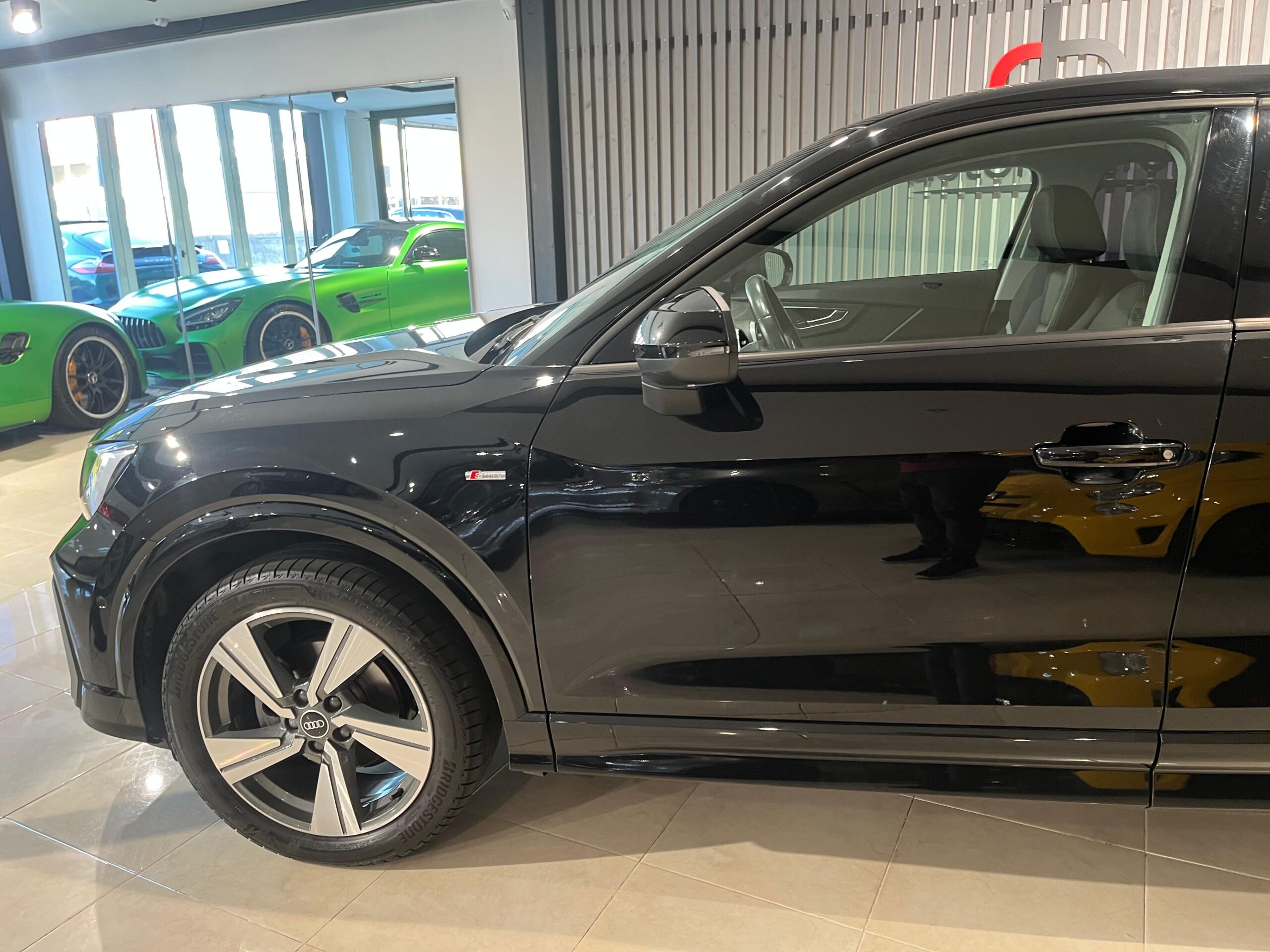 AUDI Q2 S line 30 TDI