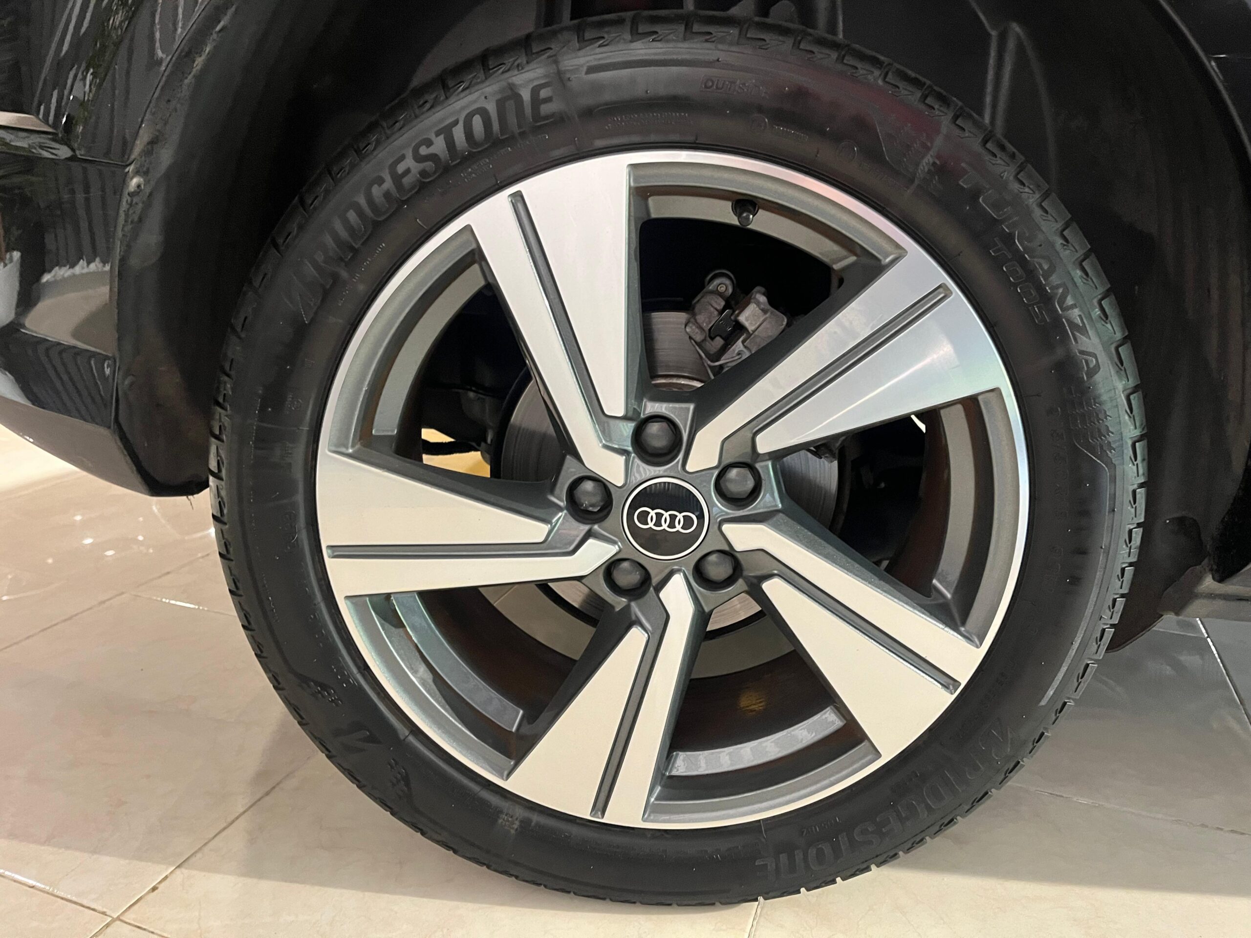 AUDI Q2 S line 30 TDI