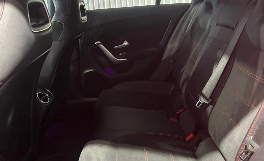 MERCEDES-BENZ CLA CLA 200 D DCT