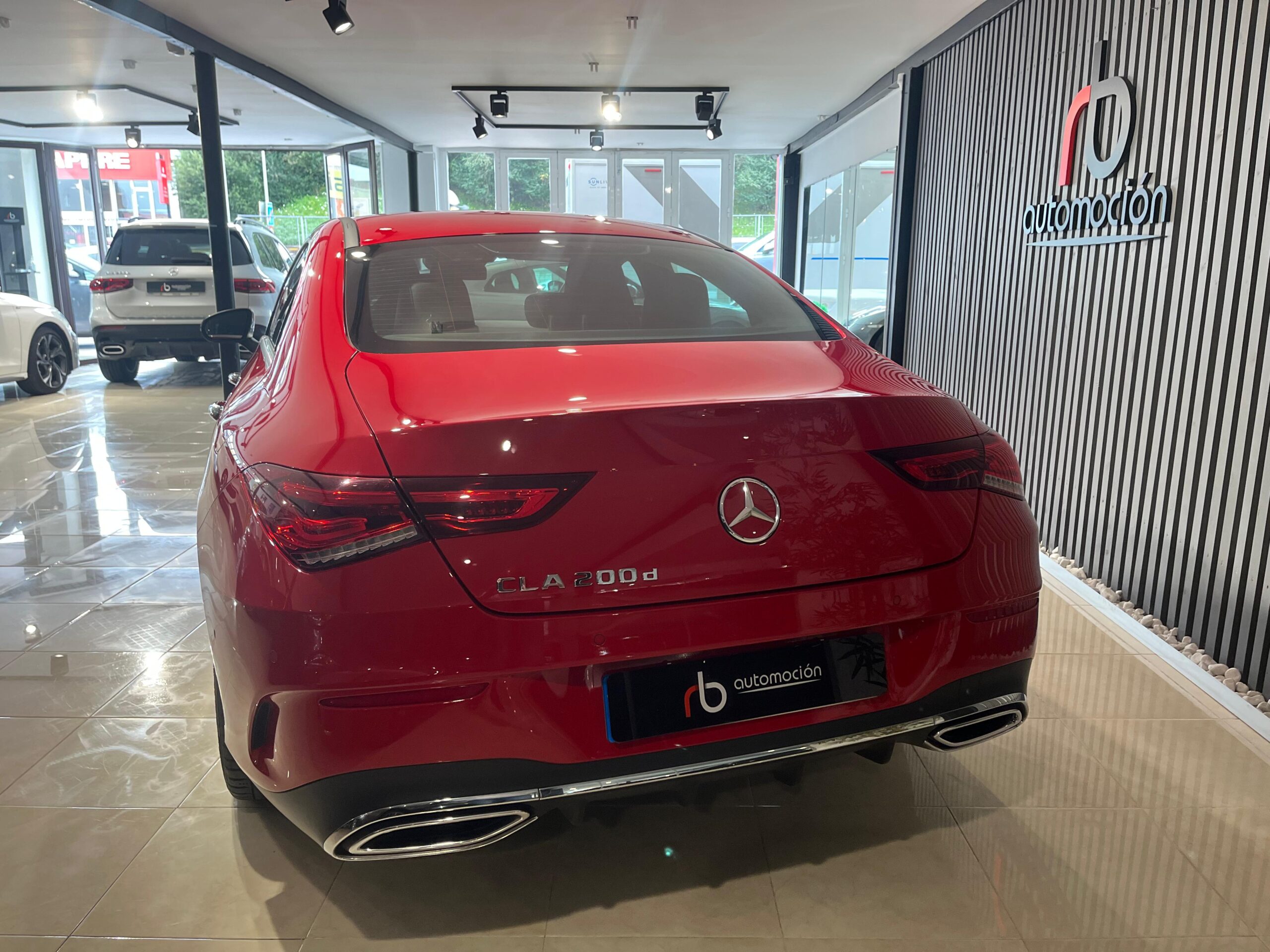 MERCEDES-BENZ CLA CLA 200 D DCT