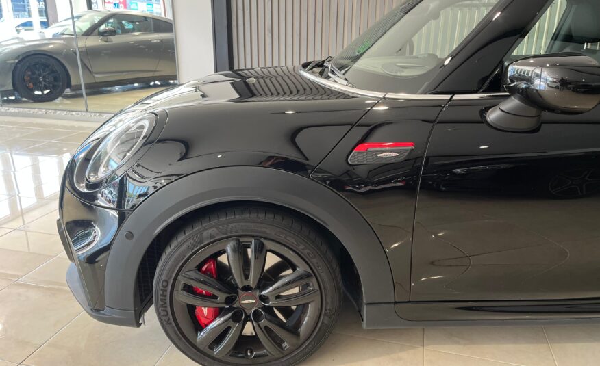 MINI MINI JOHN COOPER WORKS