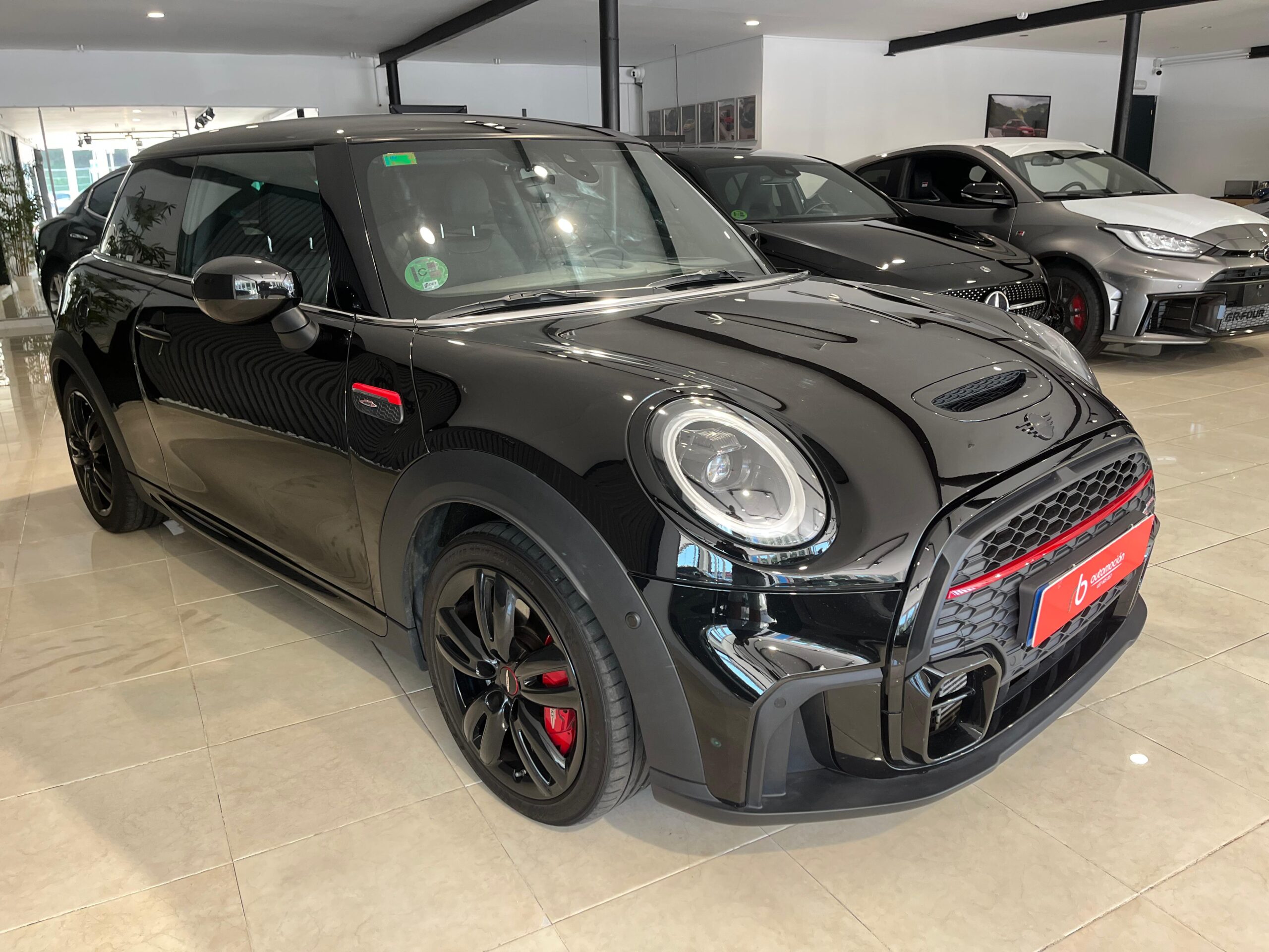 MINI MINI JOHN COOPER WORKS