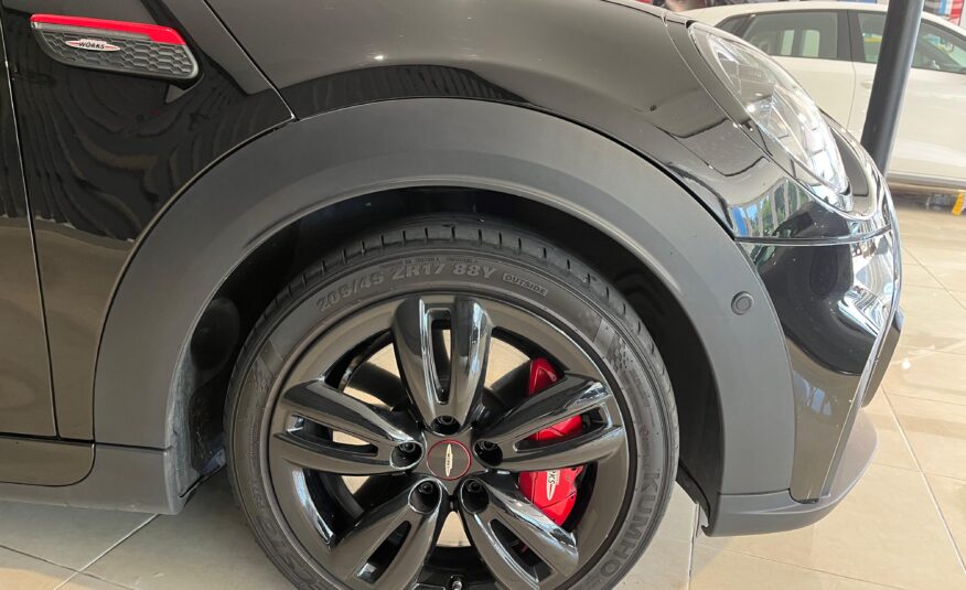 MINI MINI JOHN COOPER WORKS