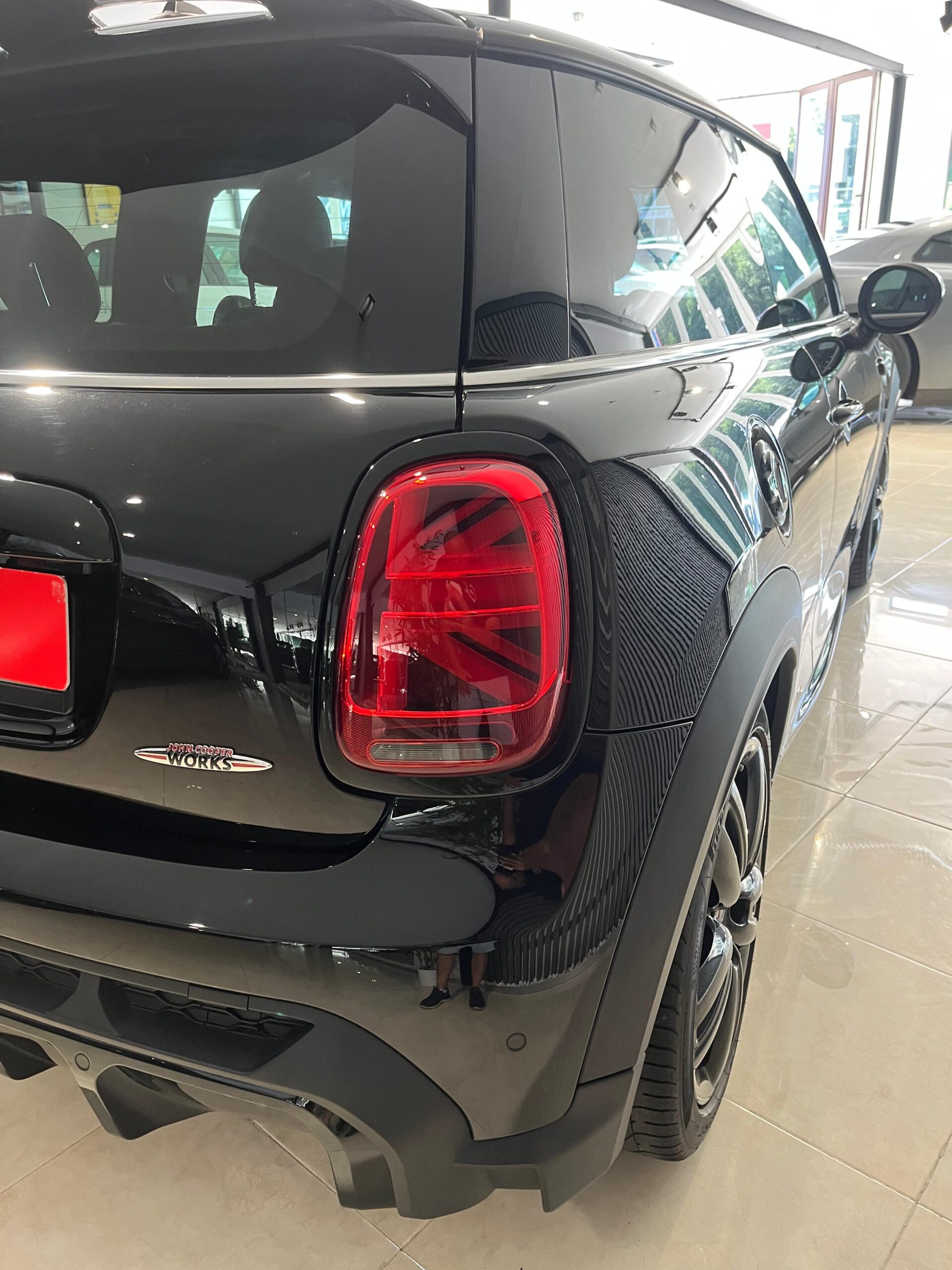 MINI MINI JOHN COOPER WORKS