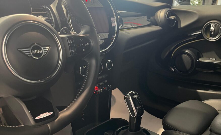 MINI MINI JOHN COOPER WORKS