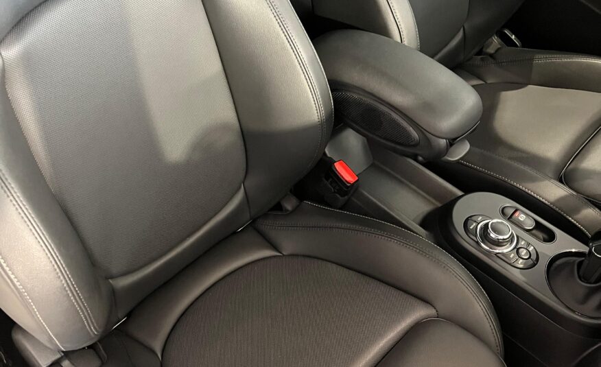 MINI MINI JOHN COOPER WORKS