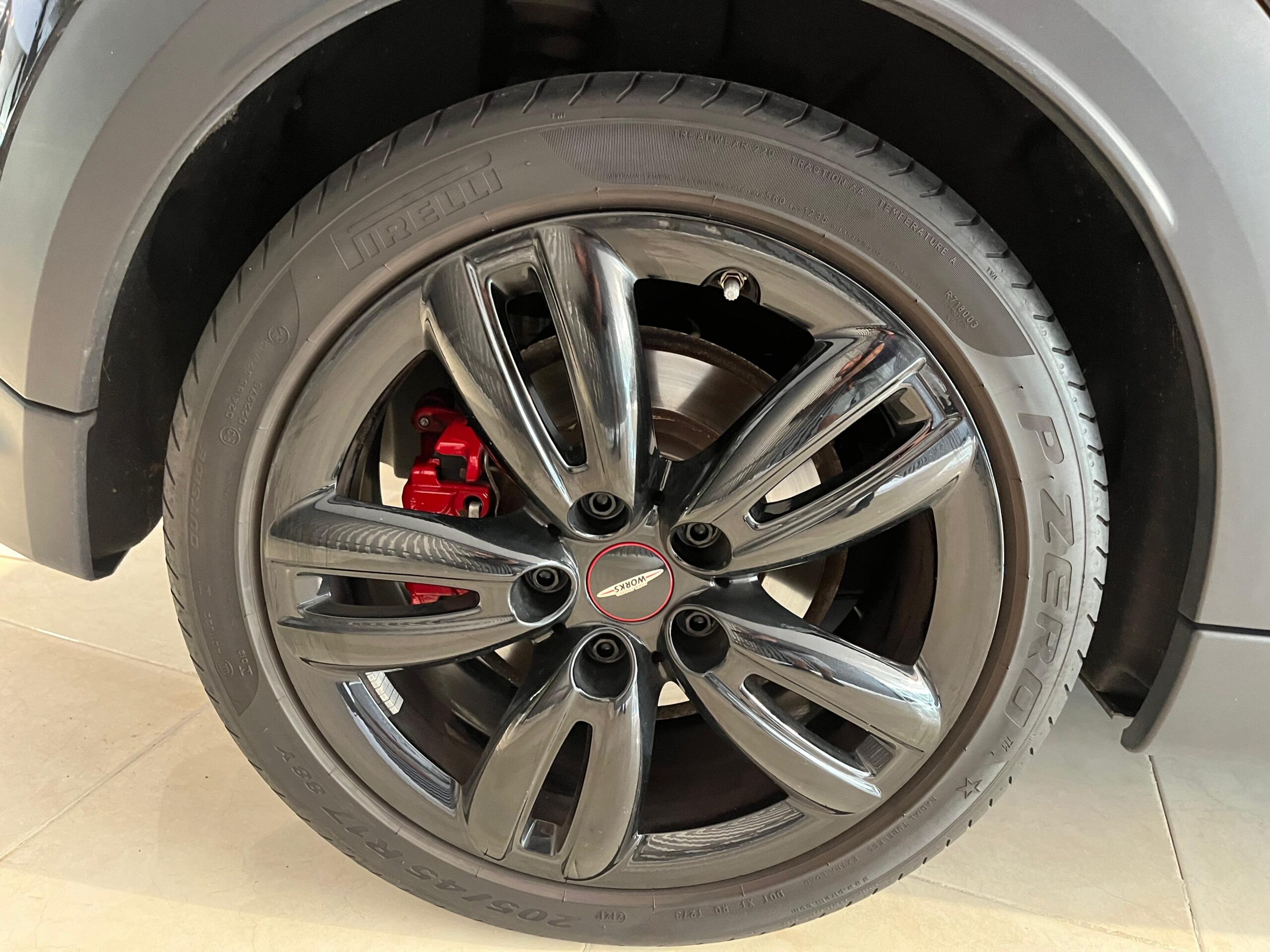 MINI MINI JOHN COOPER WORKS
