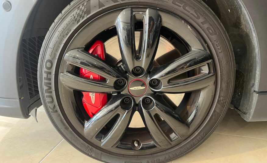 MINI MINI JOHN COOPER WORKS