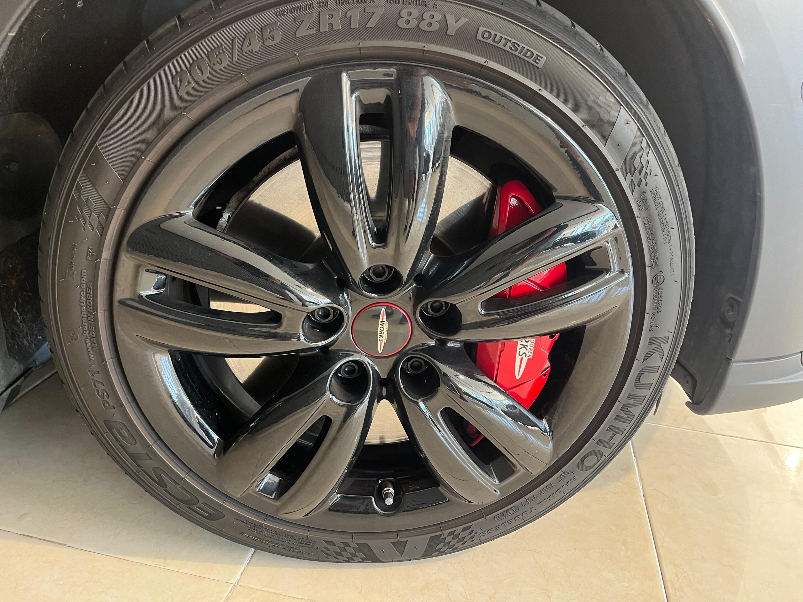 MINI MINI JOHN COOPER WORKS
