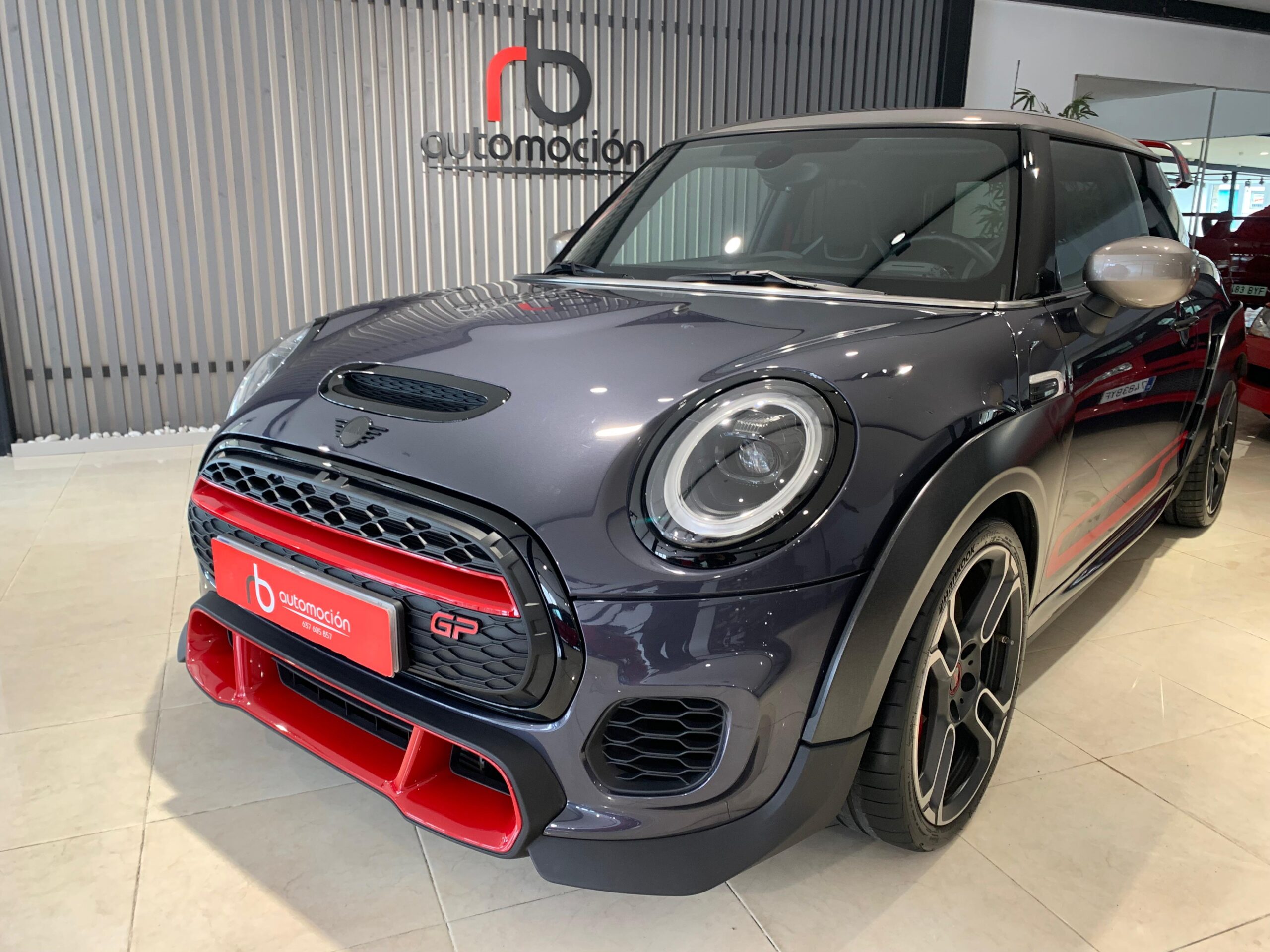 MINI MINI JOHN COOPER WORKS GP