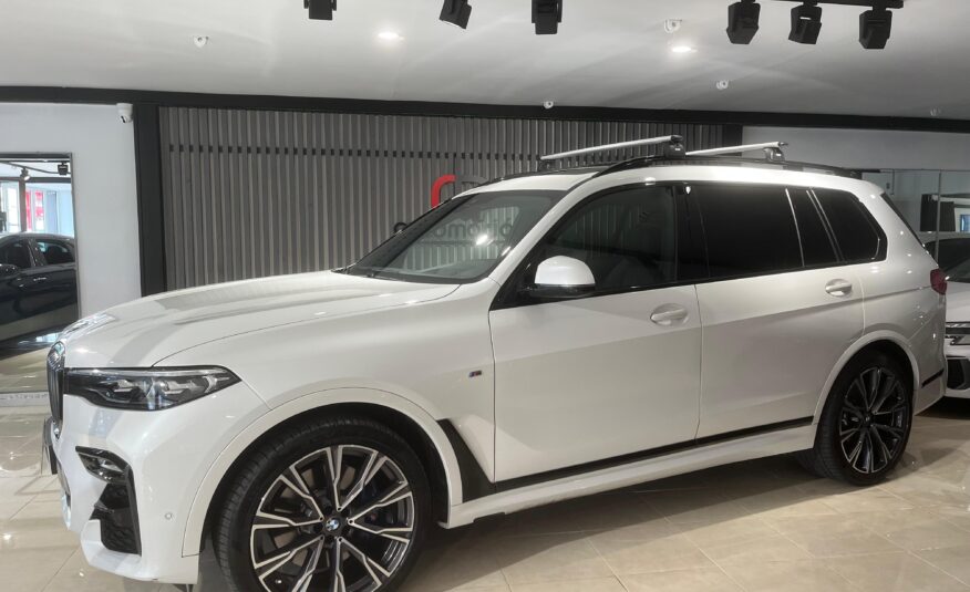 BMW X7 M50d