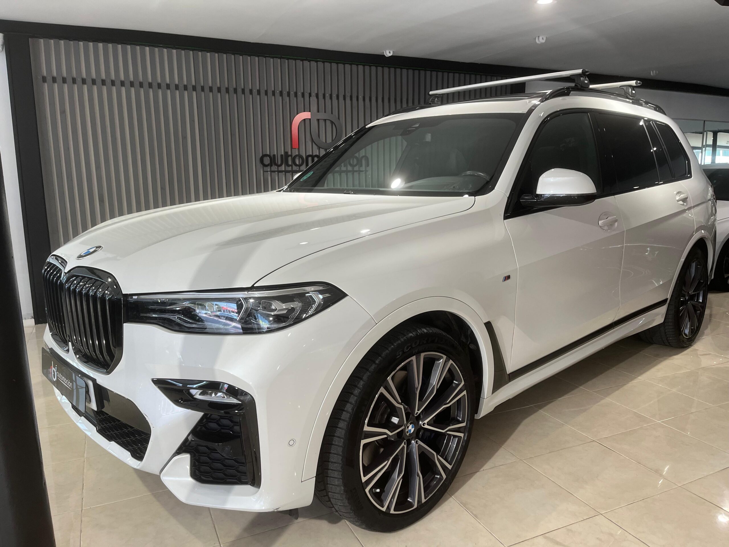 BMW X7 M50d
