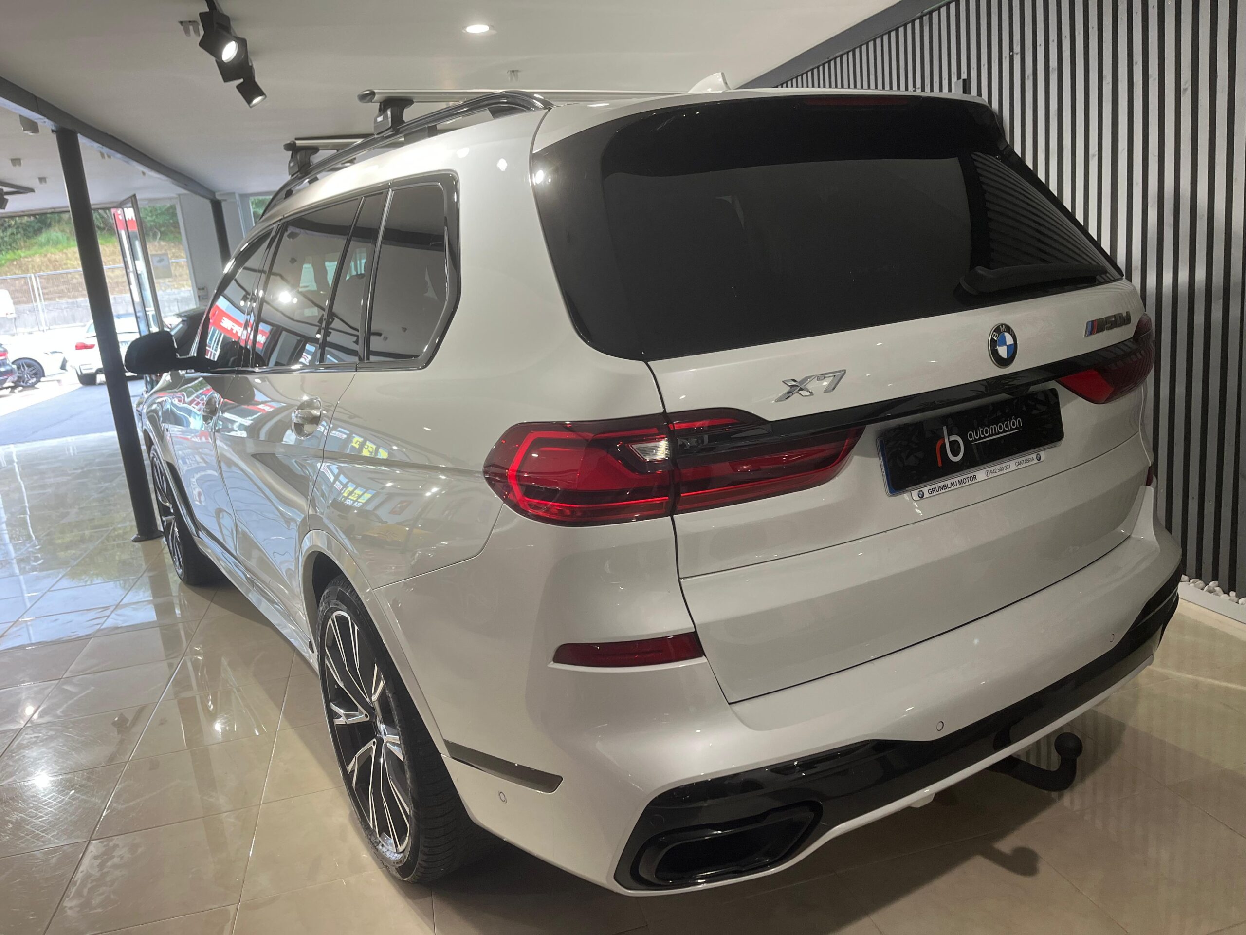 BMW X7 M50d