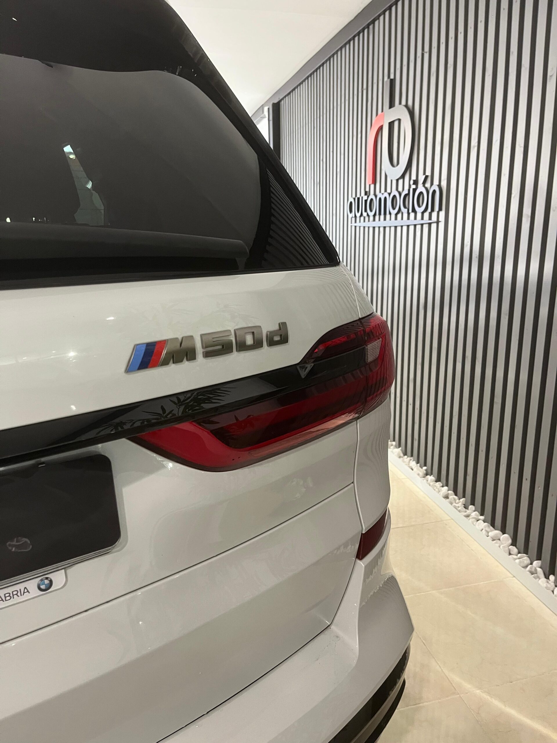 BMW X7 M50d