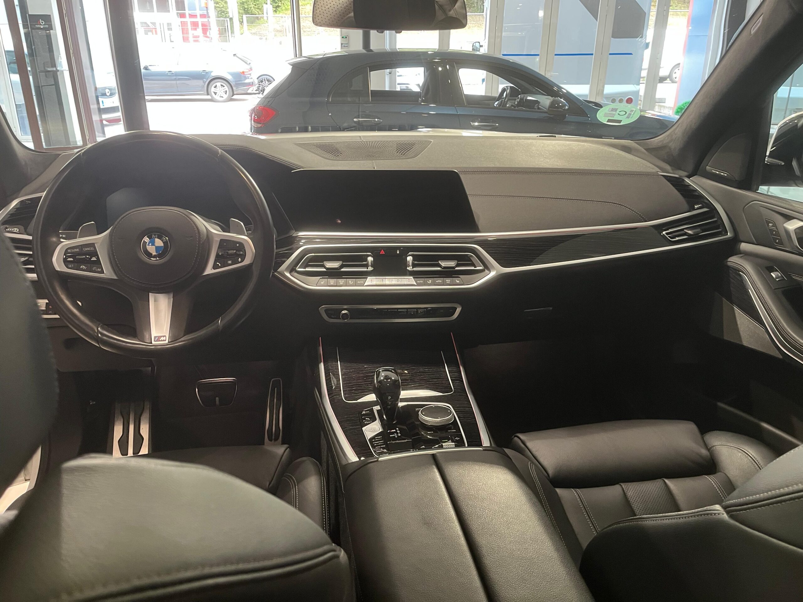 BMW X7 M50d