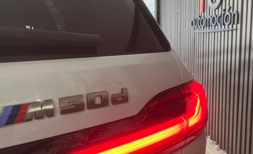 BMW X7 M50d