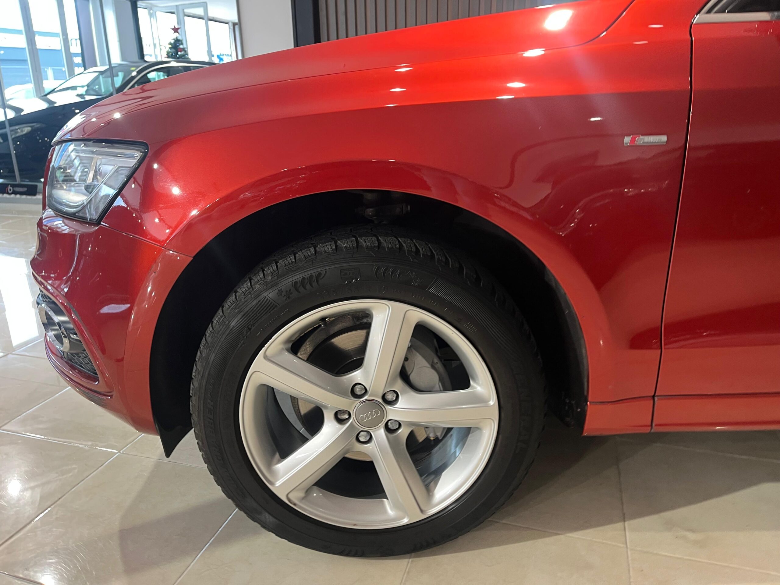 AUDI Q5 2.0 TFSI quattro S line edition