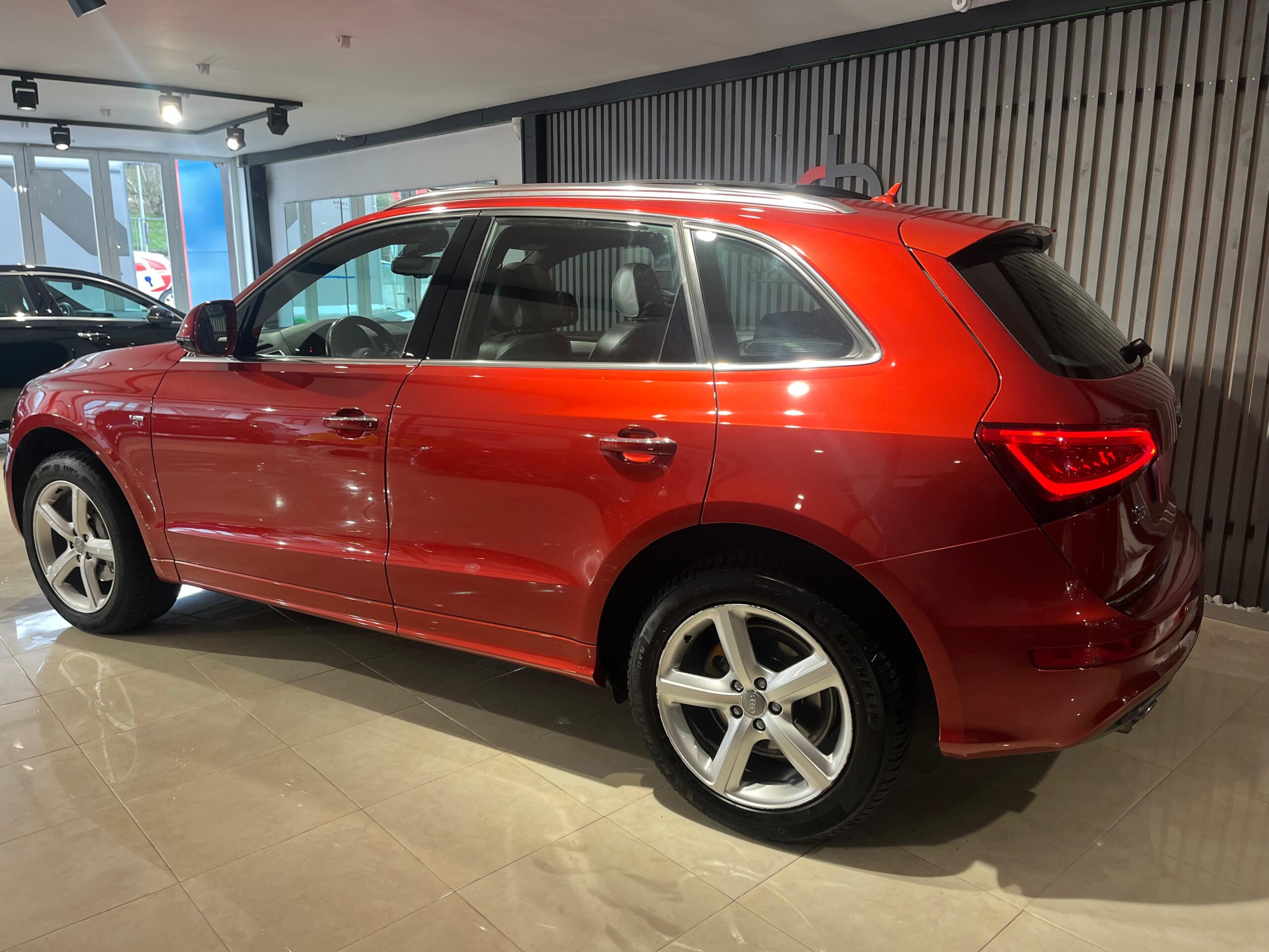 AUDI Q5 2.0 TFSI quattro S line edition